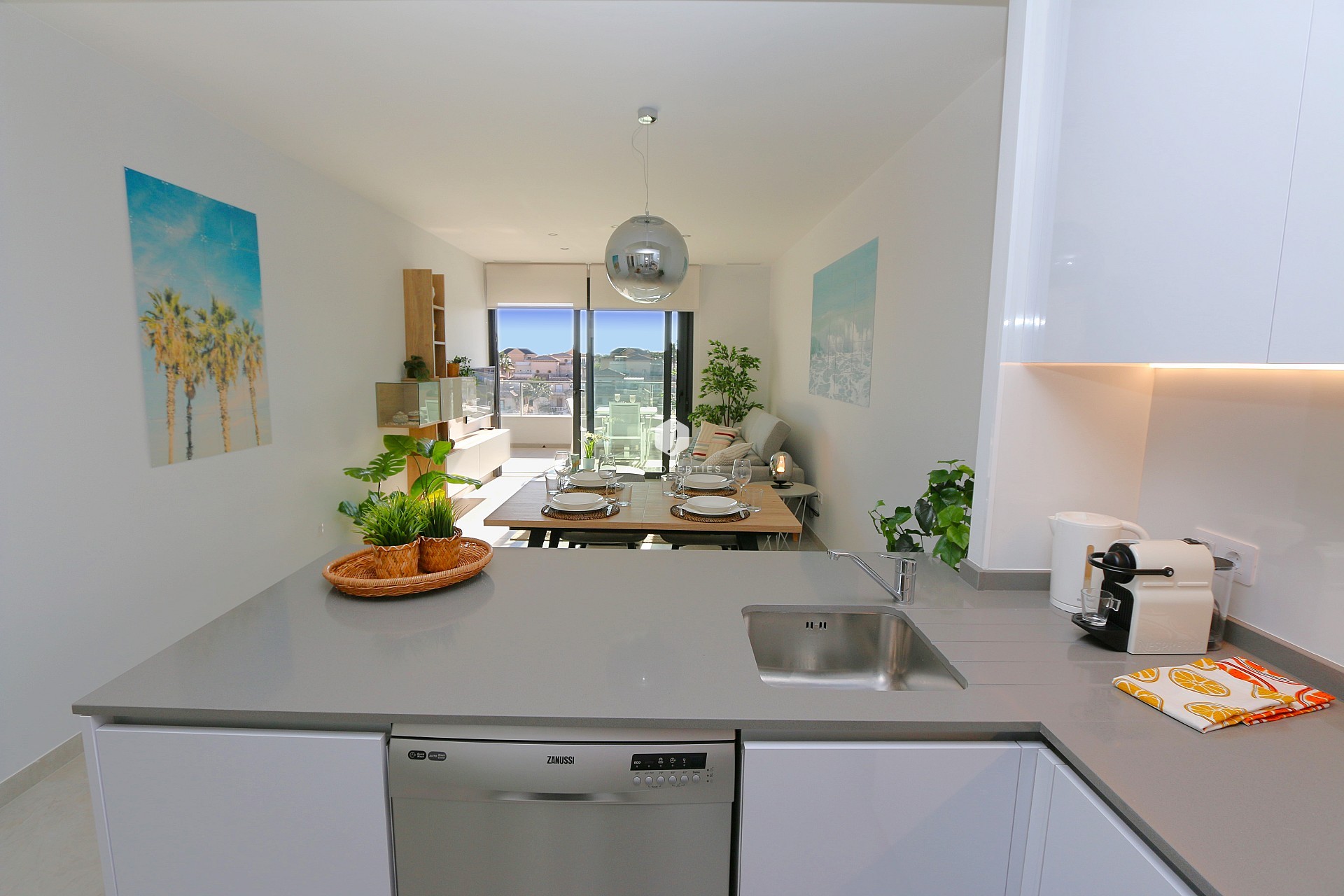 Aus zweiter Hand - Wohnung -
Playa Flamenca - Costa Blanca