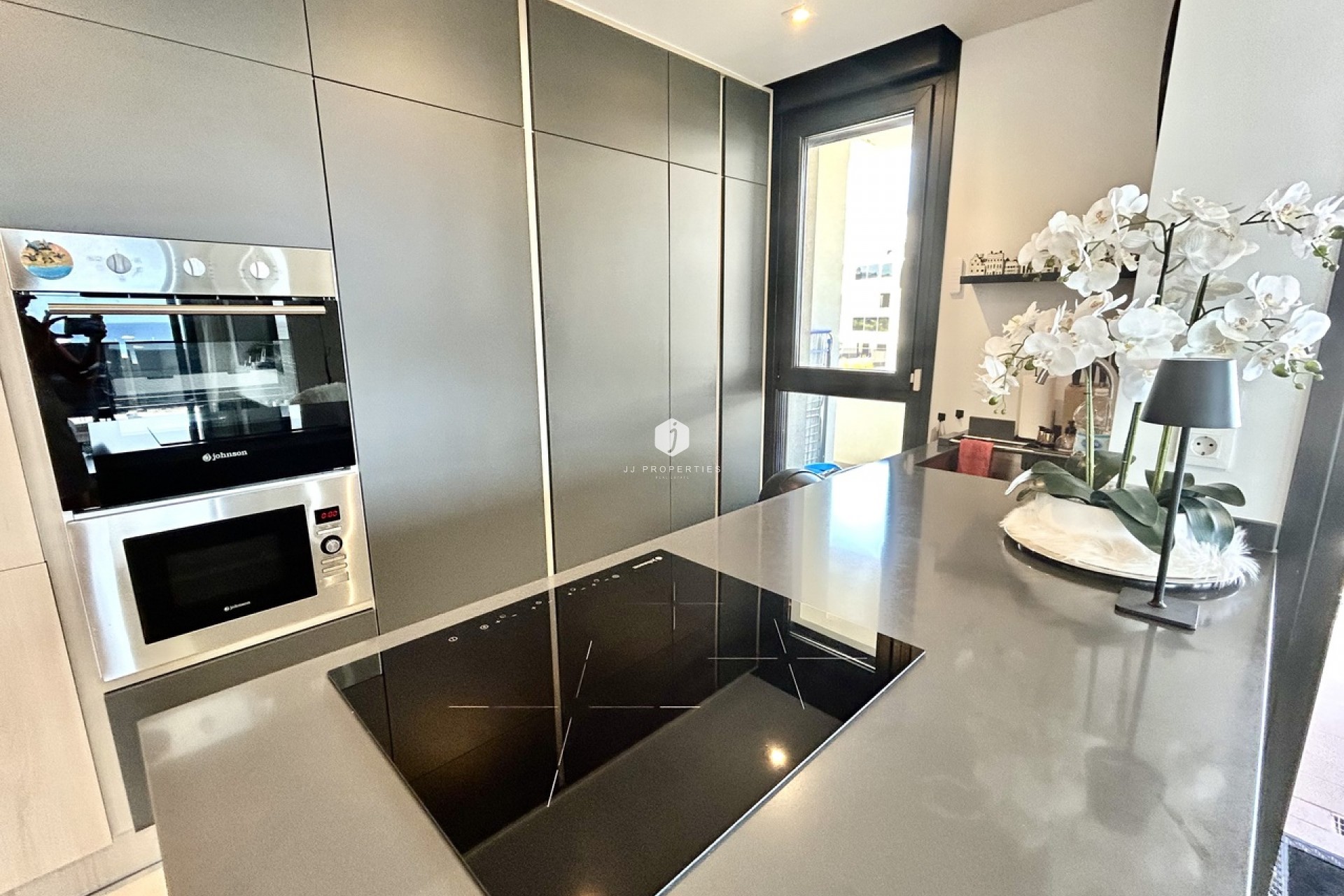 Aus zweiter Hand - Wohnung -
Playa Flamenca - Costa Blanca