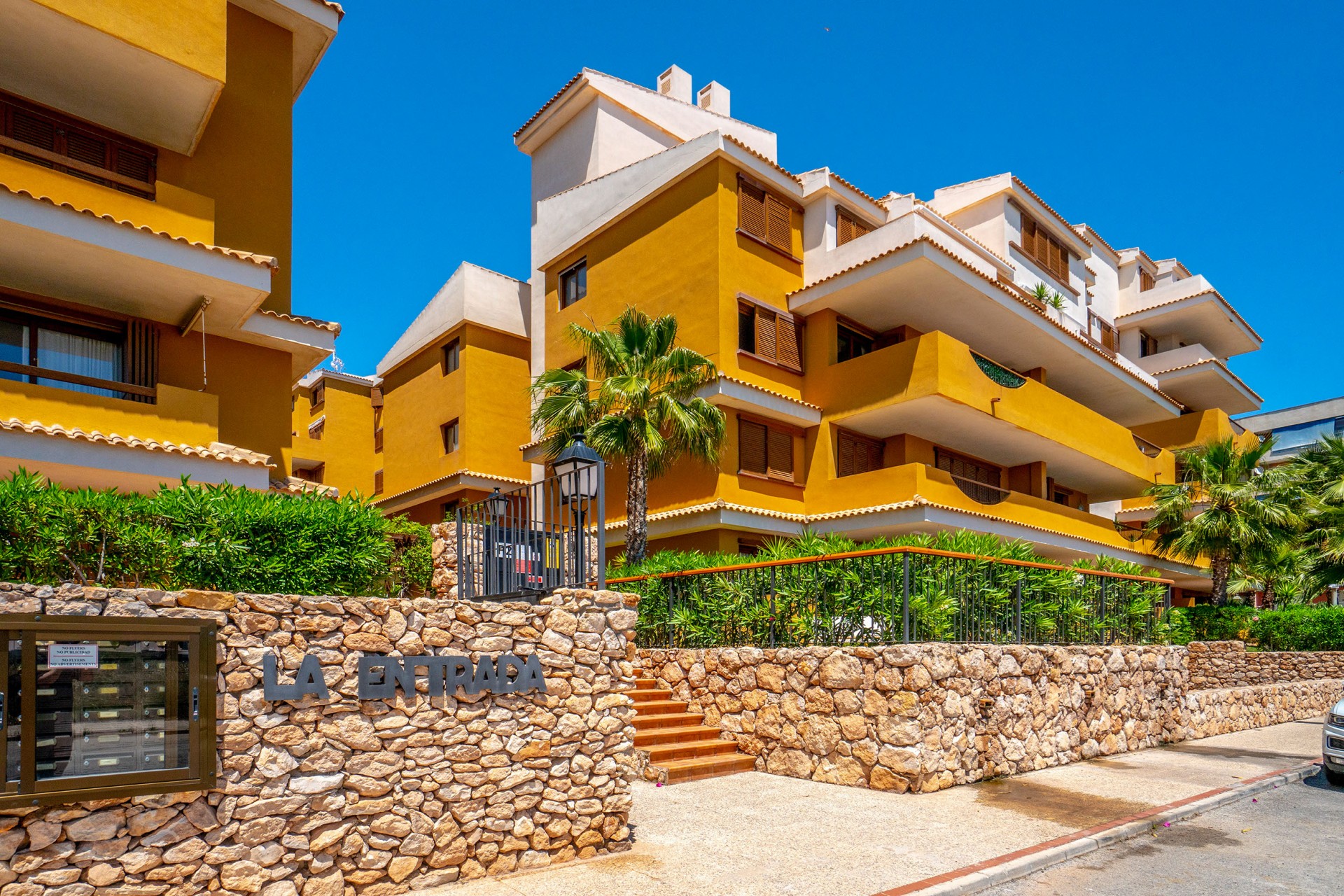 Aus zweiter Hand - Wohnung -
Punta Prima - Costa Blanca