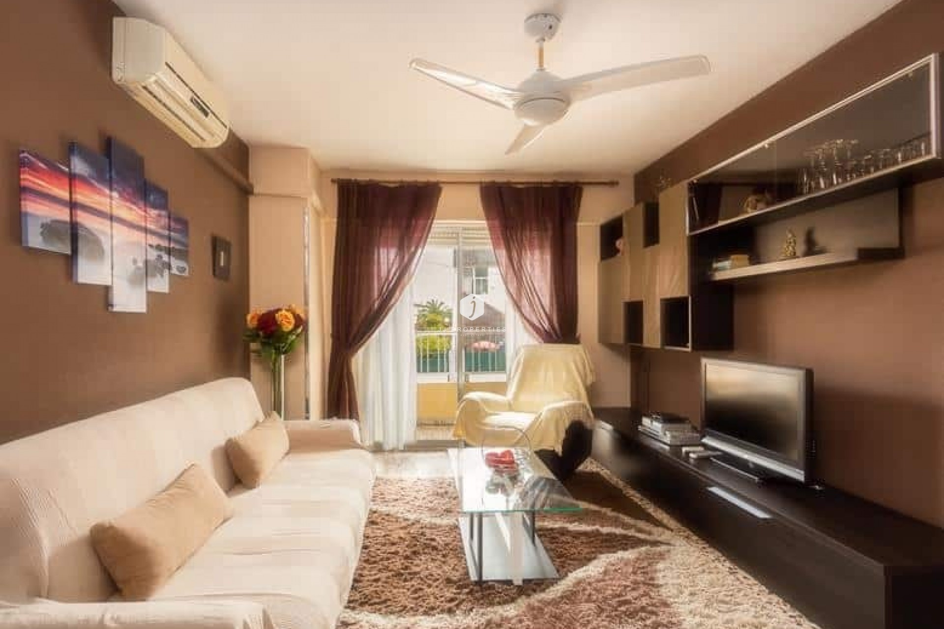 Aus zweiter Hand - Wohnung -
Punta Prima - Costa Blanca