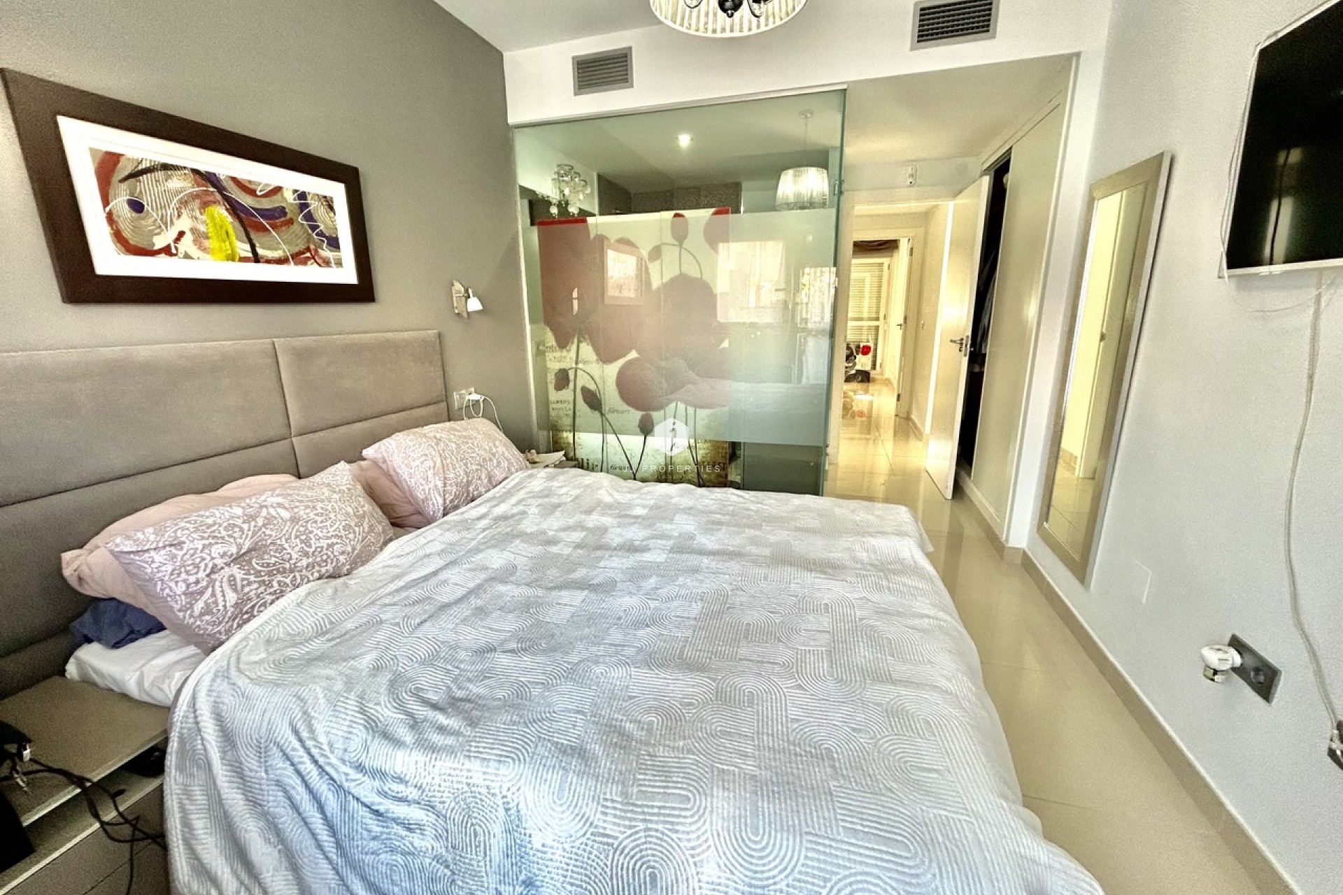 Aus zweiter Hand - Wohnung -
Punta Prima - Costa Blanca