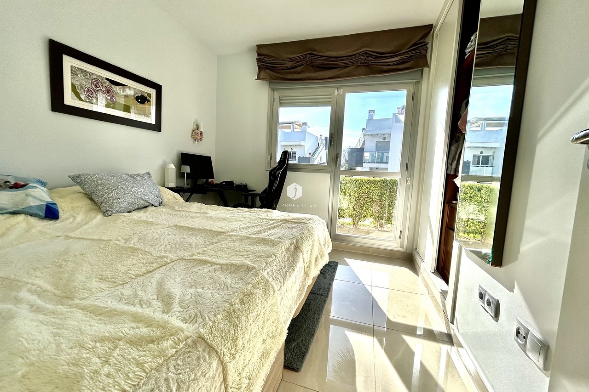 Aus zweiter Hand - Wohnung -
Punta Prima - Costa Blanca