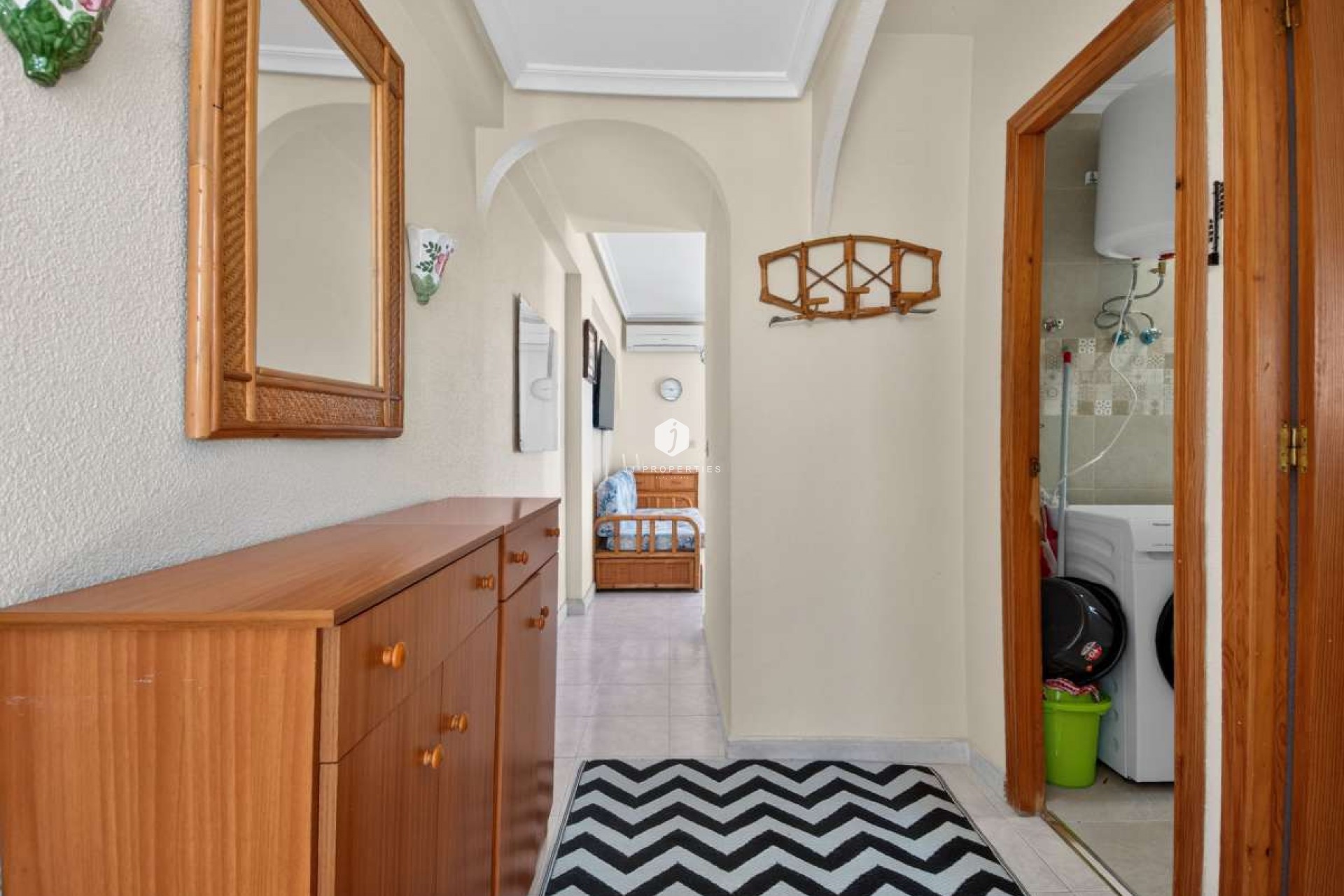 Aus zweiter Hand - Wohnung -
Punta Prima - Costa Blanca