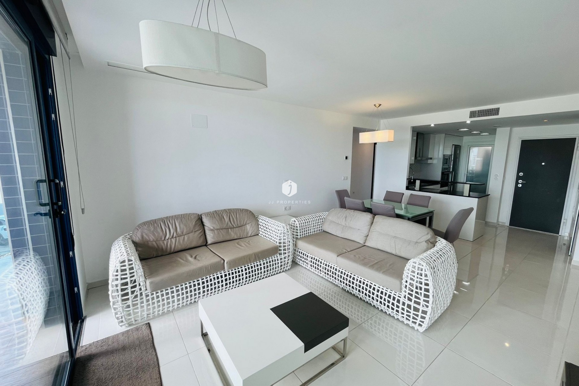 Aus zweiter Hand - Wohnung -
Punta Prima - Costa Blanca