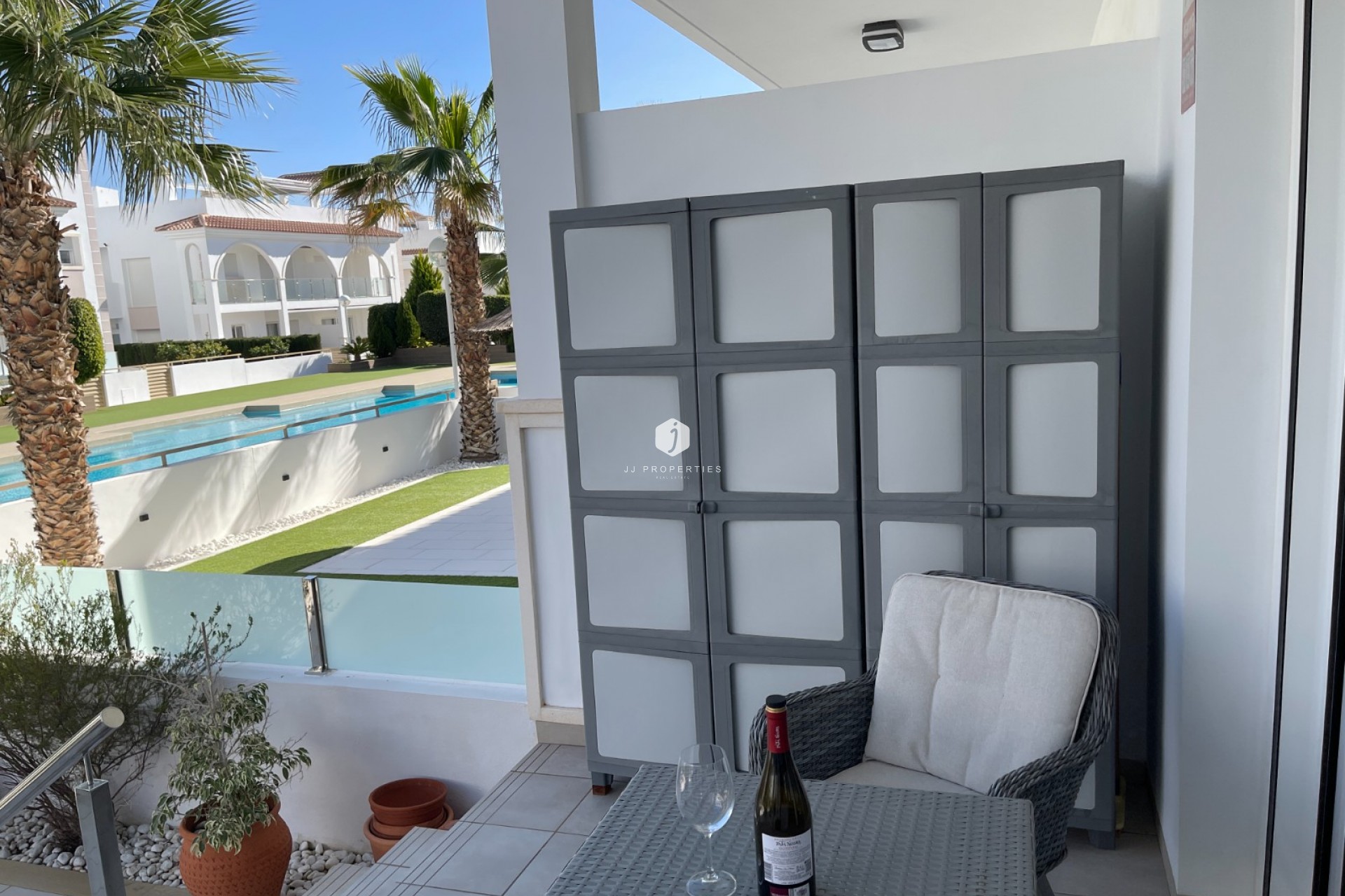 Aus zweiter Hand - Wohnung -
Rojales - Inland