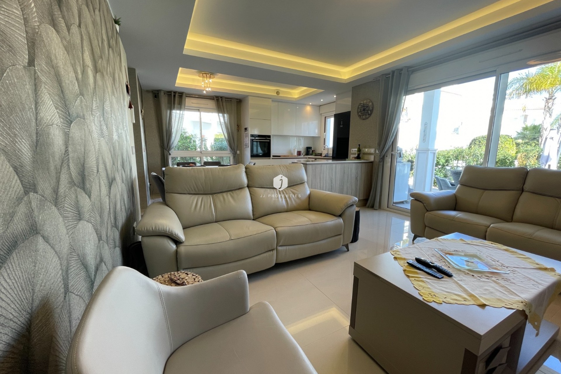 Aus zweiter Hand - Wohnung -
Rojales - Inland