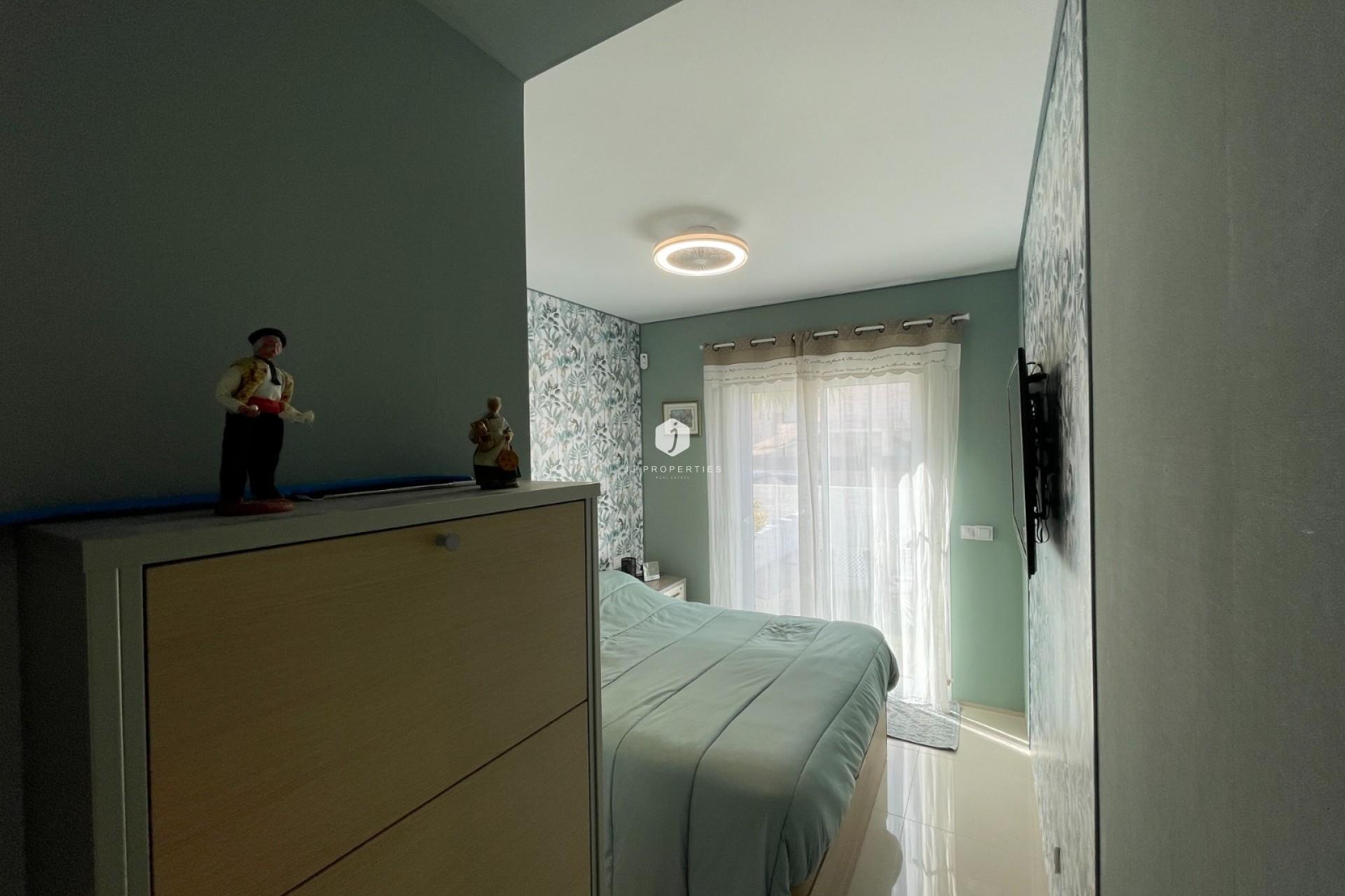 Aus zweiter Hand - Wohnung -
Rojales - Inland