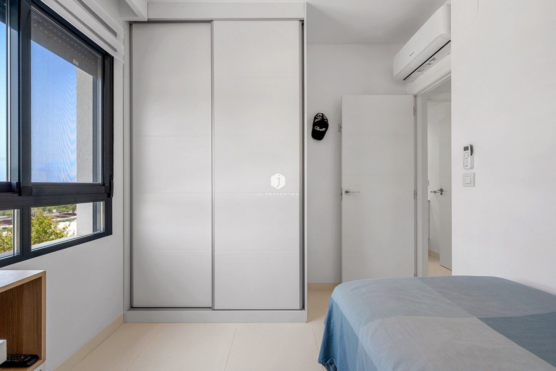 Aus zweiter Hand - Wohnung -
San Miguel de Salinas - Inland