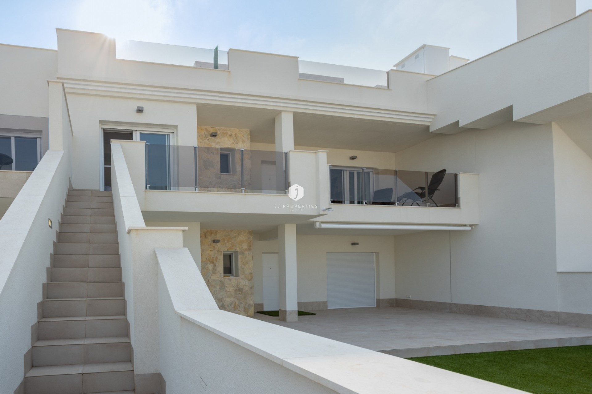 Aus zweiter Hand - Wohnung -
San Miguel de Salinas - Inland