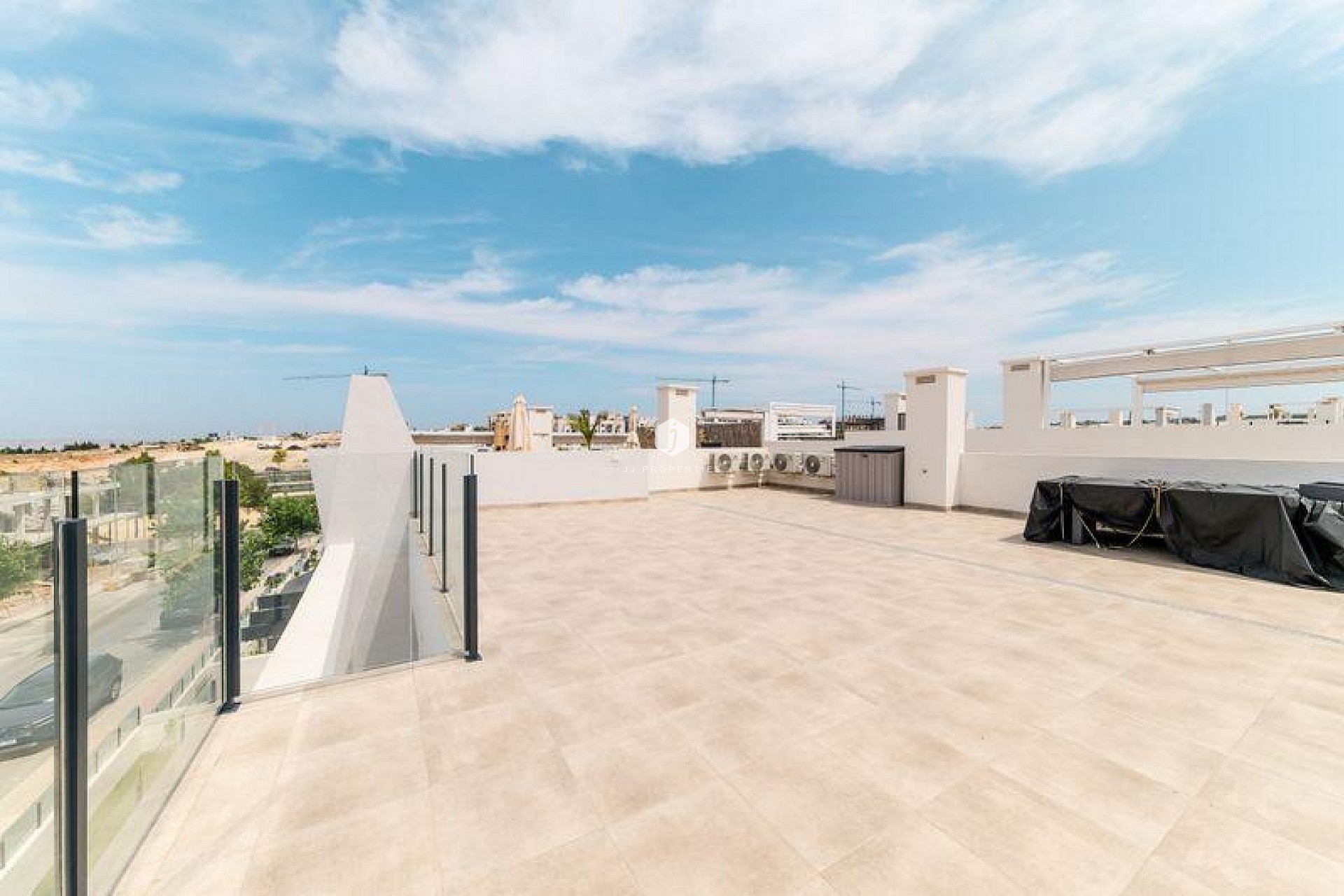 Aus zweiter Hand - Wohnung -
San Miguel de Salinas - Inland