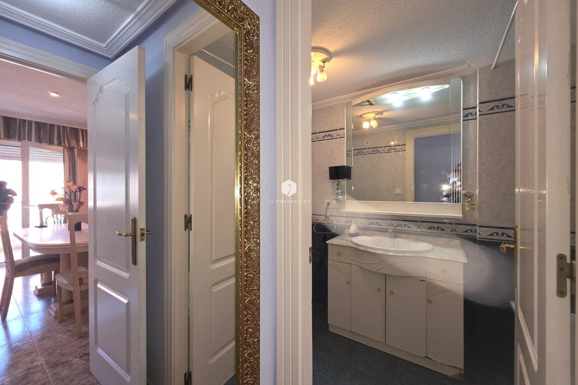 Aus zweiter Hand - Wohnung -
Torrevieja - Acequion