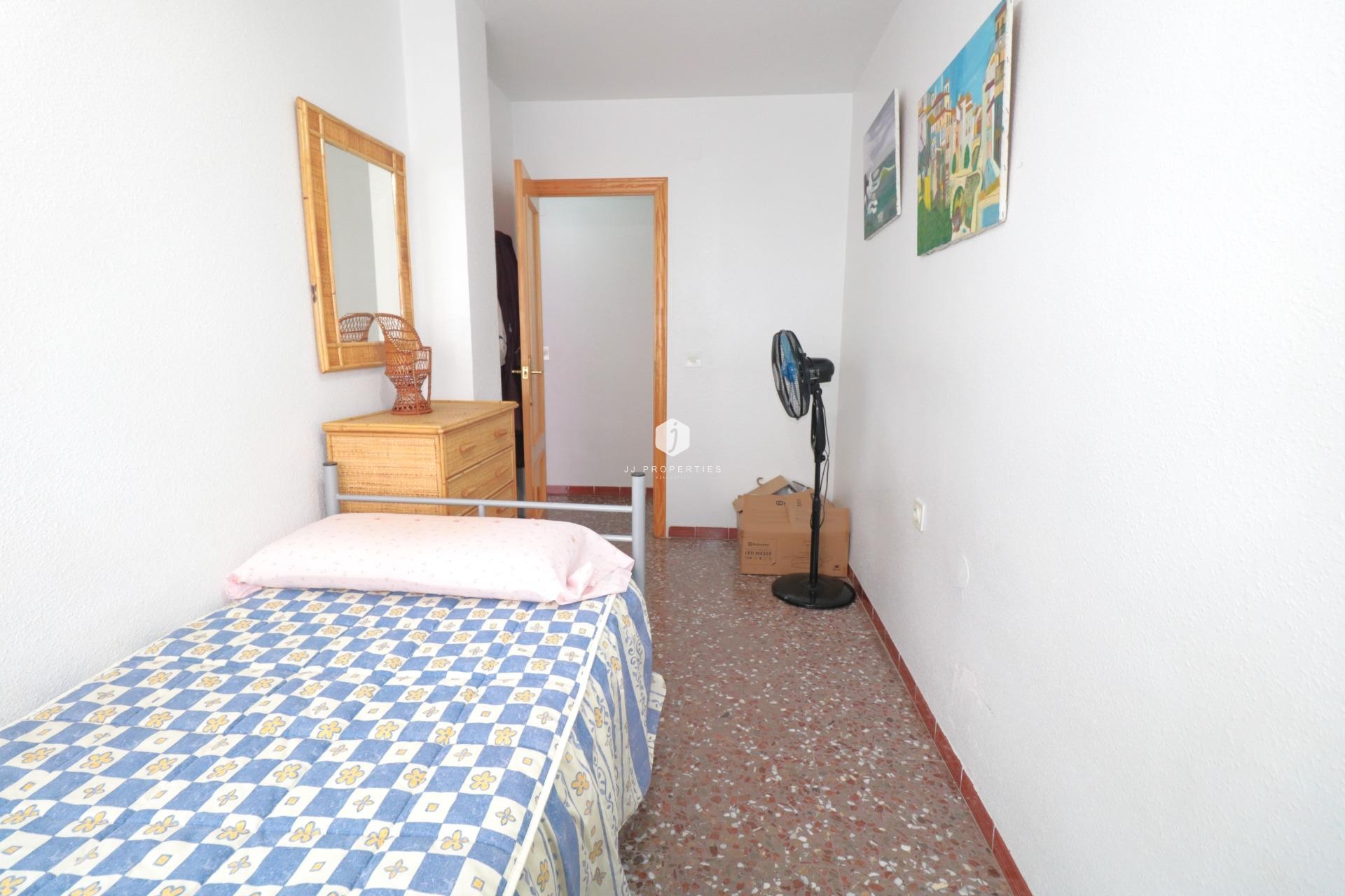 Aus zweiter Hand - Wohnung -
Torrevieja - Acequion