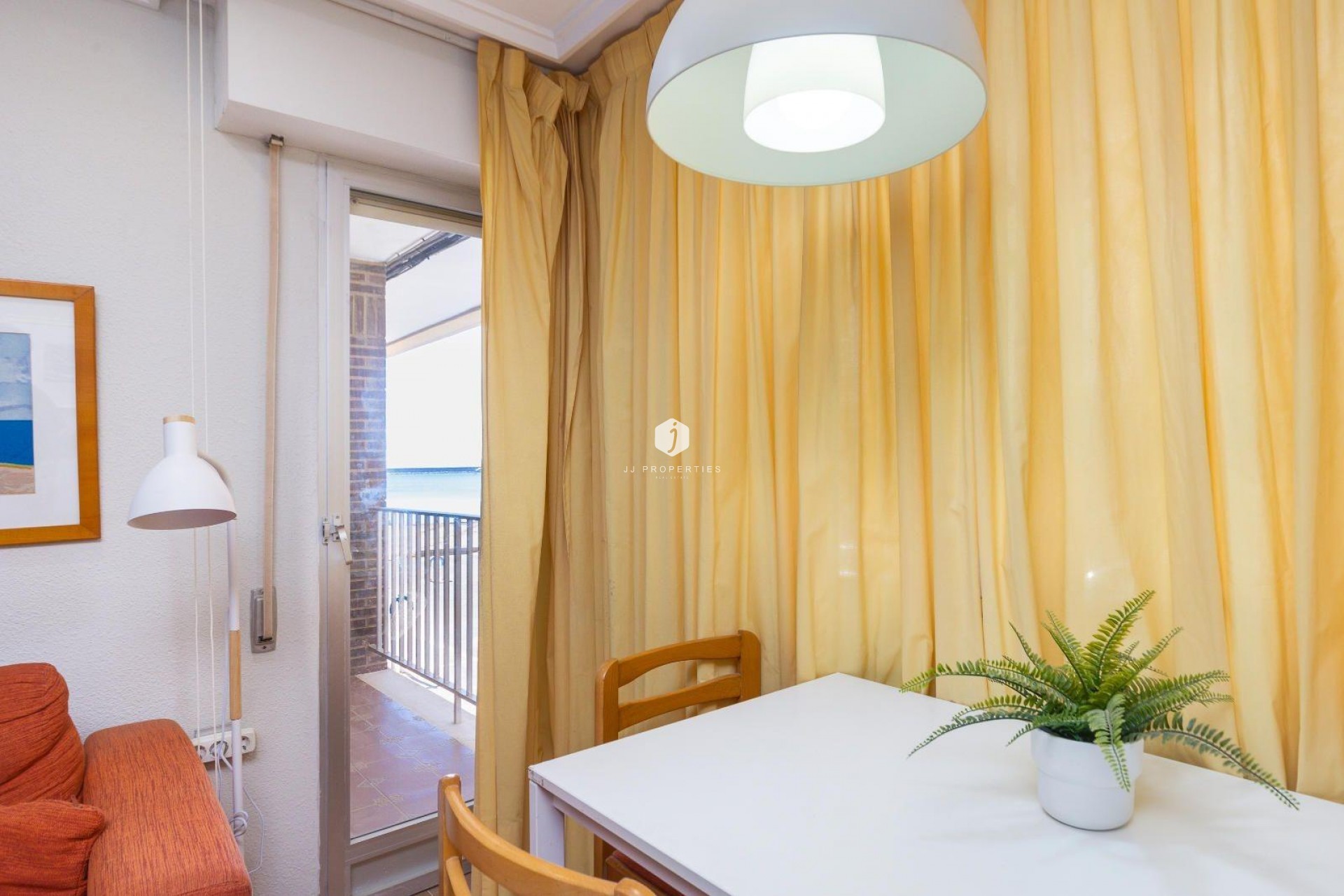Aus zweiter Hand - Wohnung -
Torrevieja - Acequion