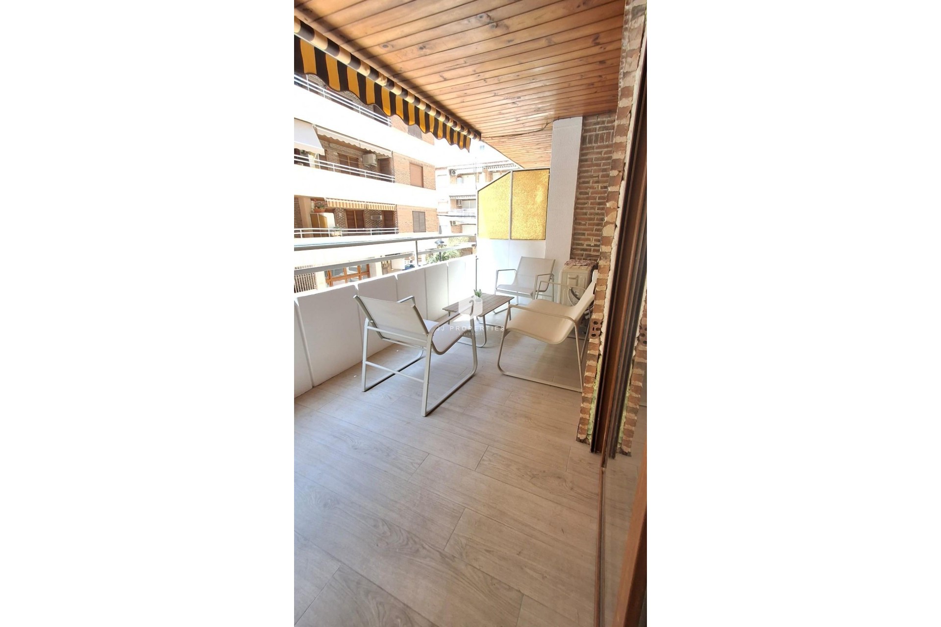 Aus zweiter Hand - Wohnung -
Torrevieja - Acequion