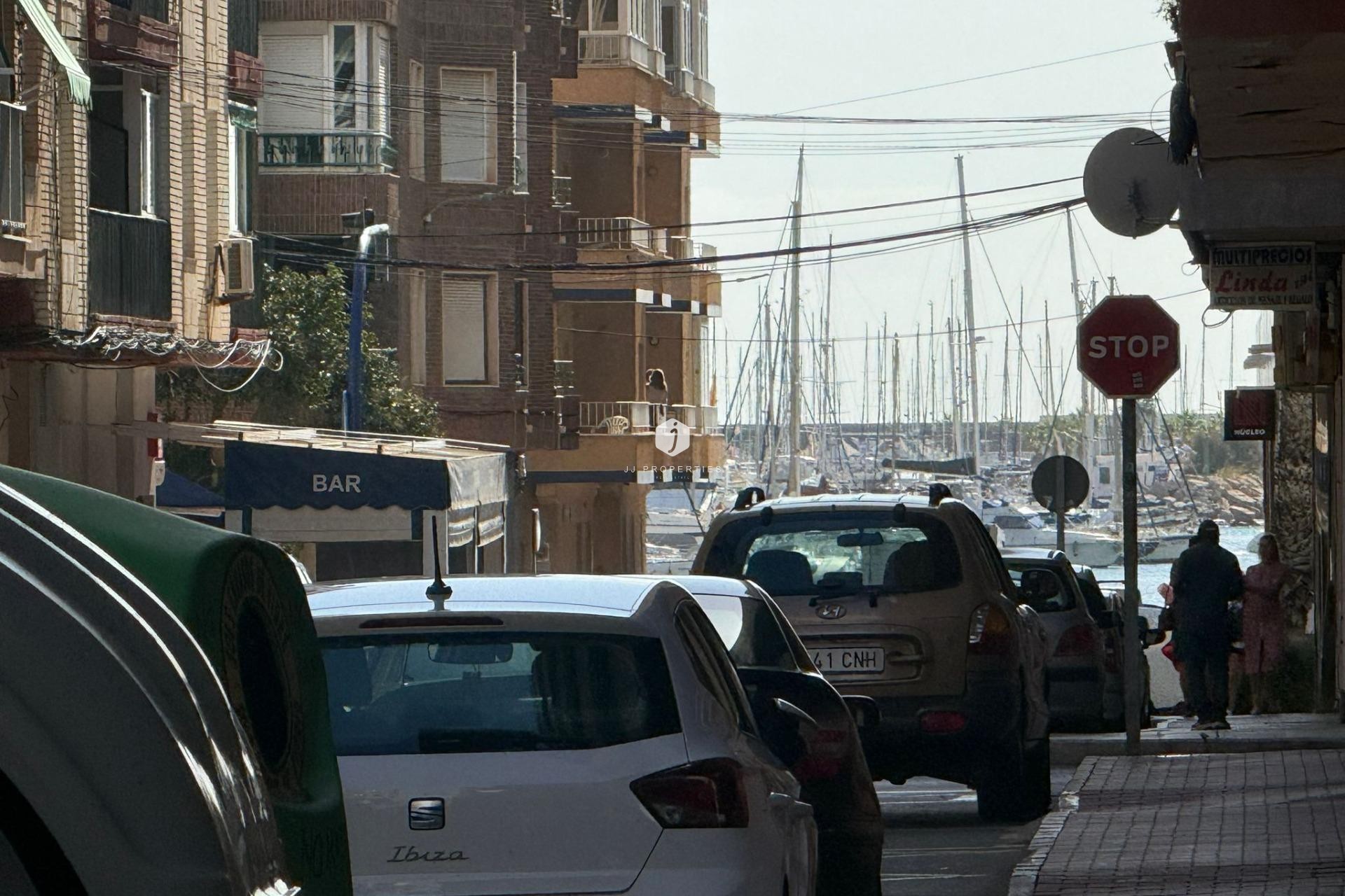 Aus zweiter Hand - Wohnung -
Torrevieja - Acequion