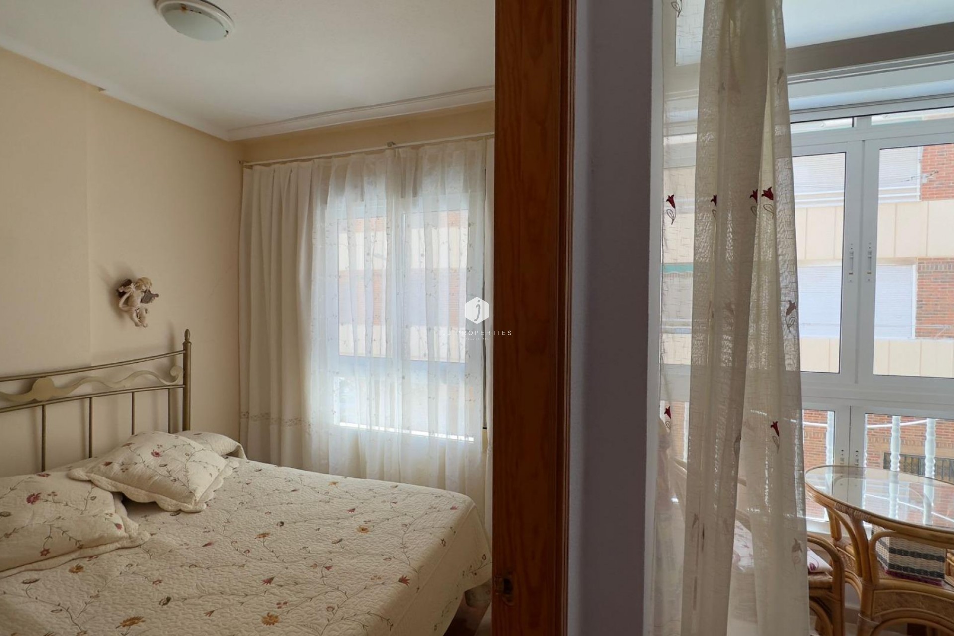 Aus zweiter Hand - Wohnung -
Torrevieja - Acequion