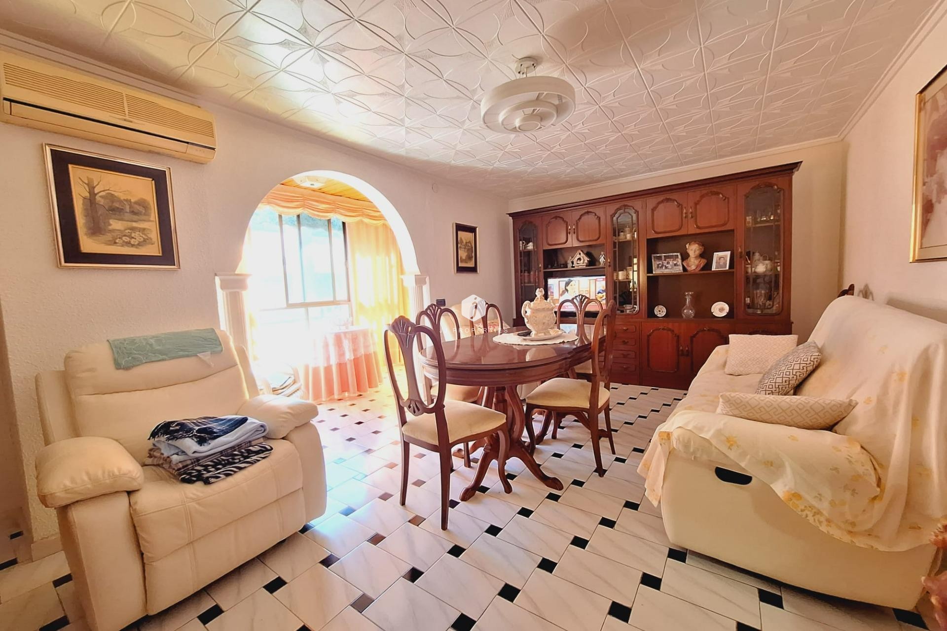 Aus zweiter Hand - Wohnung -
Torrevieja - Acequion