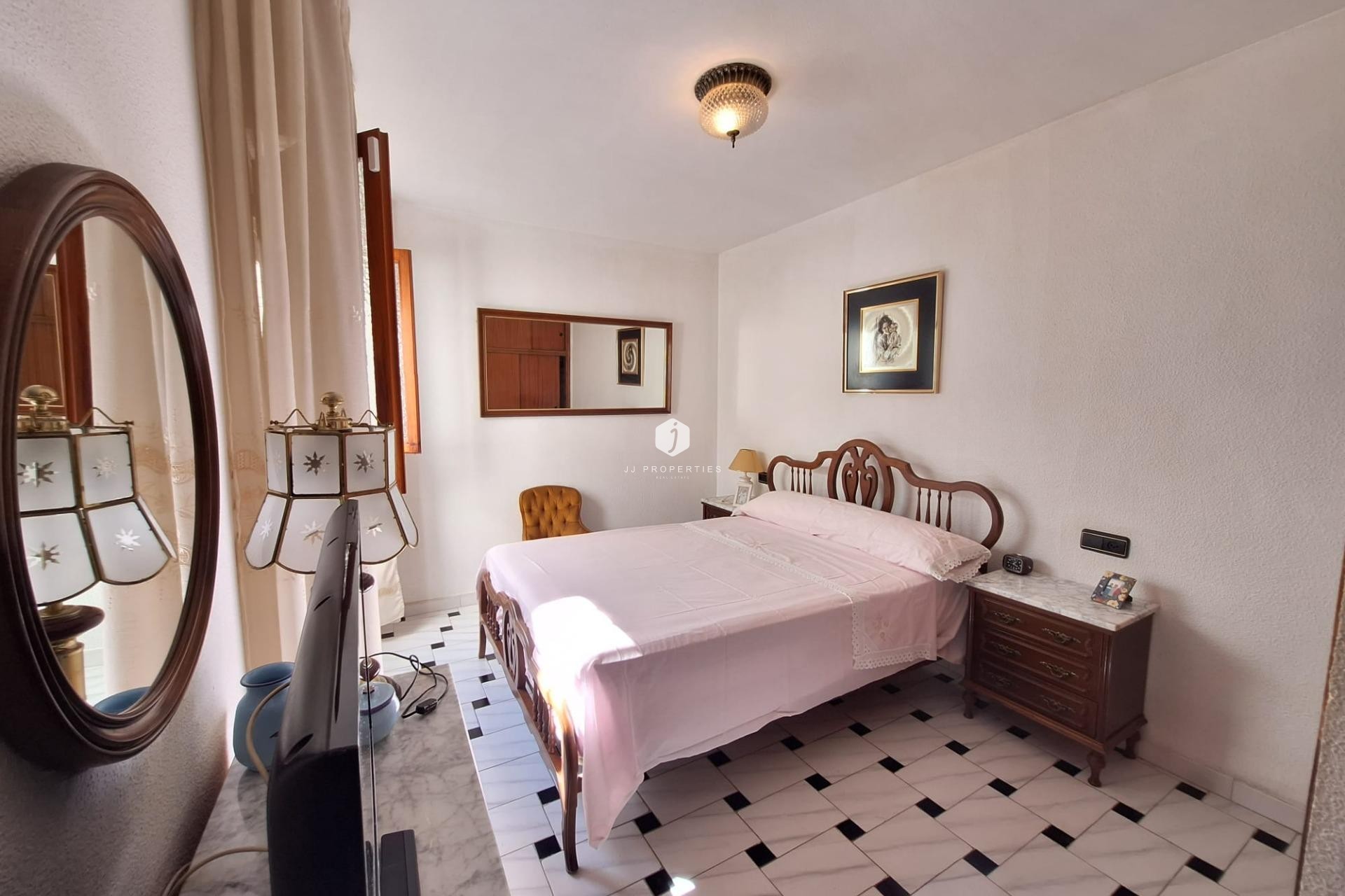 Aus zweiter Hand - Wohnung -
Torrevieja - Acequion
