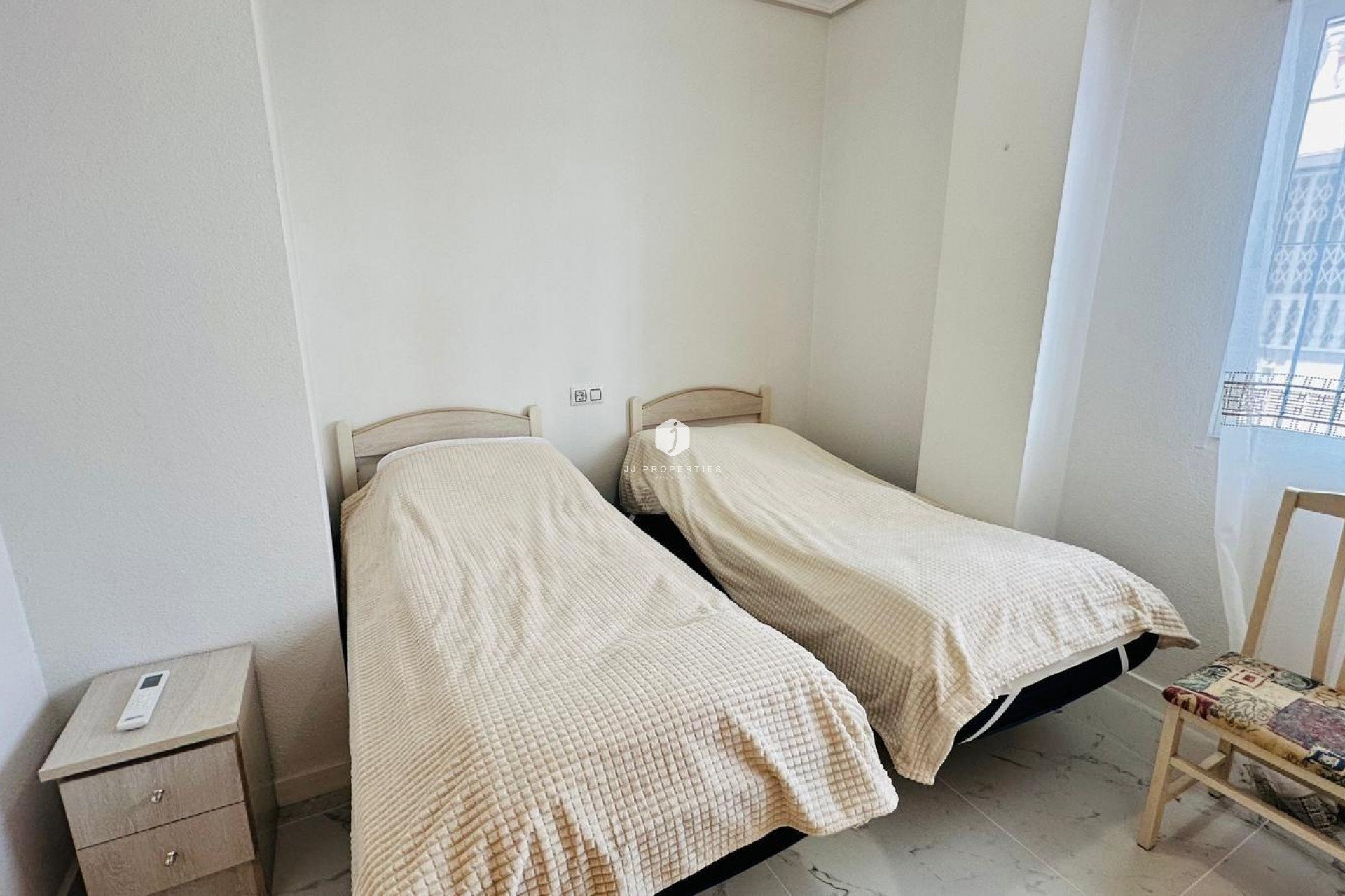 Aus zweiter Hand - Wohnung -
Torrevieja - Acequion
