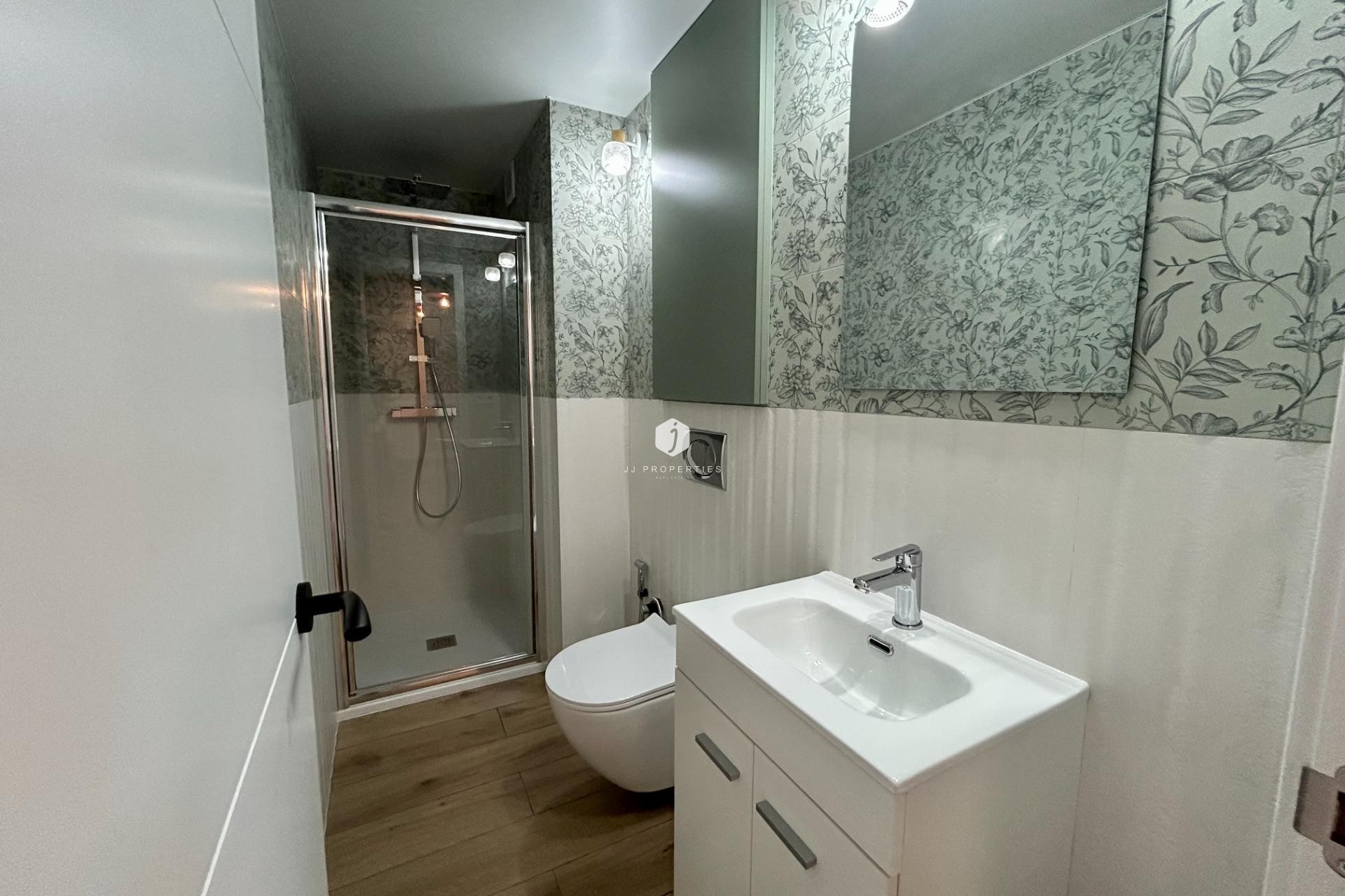 Aus zweiter Hand - Wohnung -
Torrevieja - Acequion