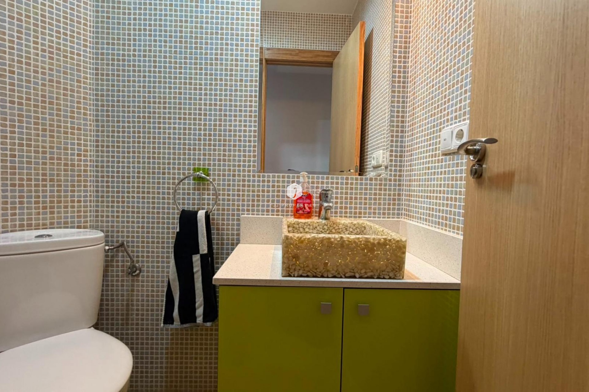 Aus zweiter Hand - Wohnung -
Torrevieja - Acequion
