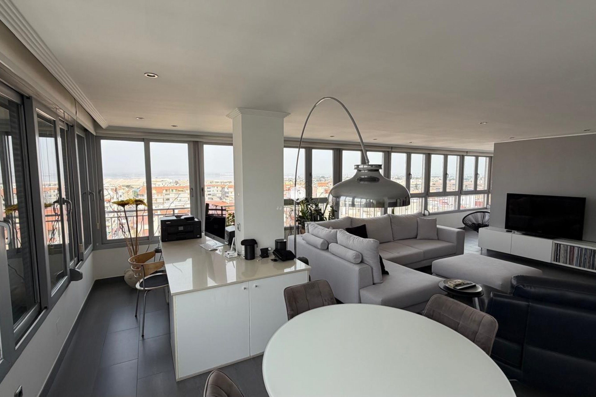 Aus zweiter Hand - Wohnung -
Torrevieja - Acequion