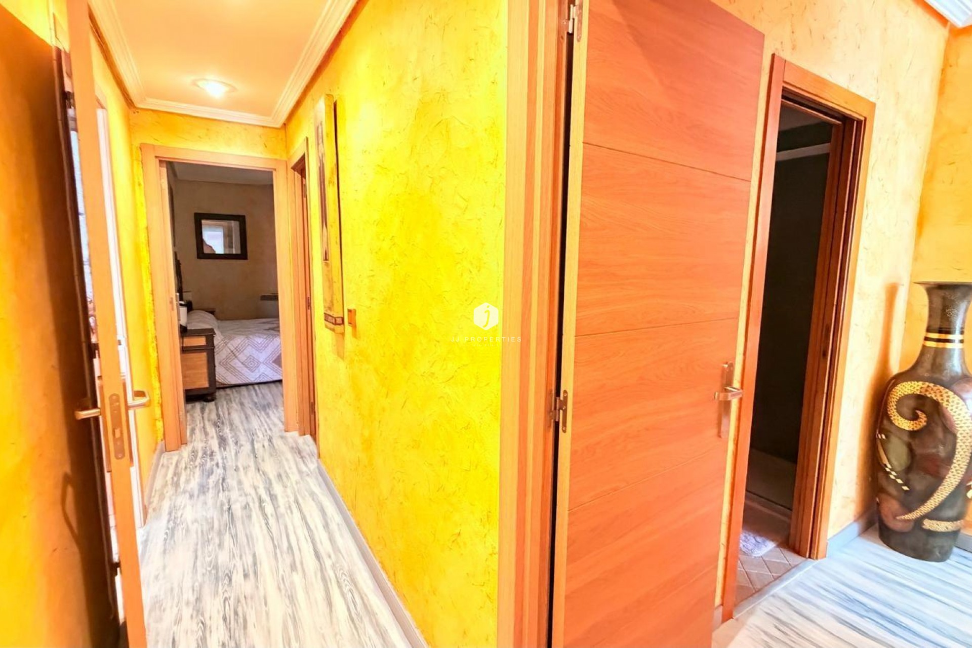 Aus zweiter Hand - Wohnung -
Torrevieja - Acequion