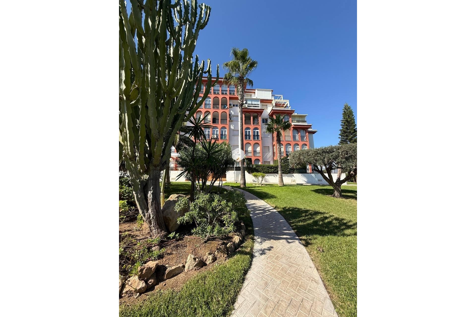 Aus zweiter Hand - Wohnung -
Torrevieja - Aguas Nuevas 2