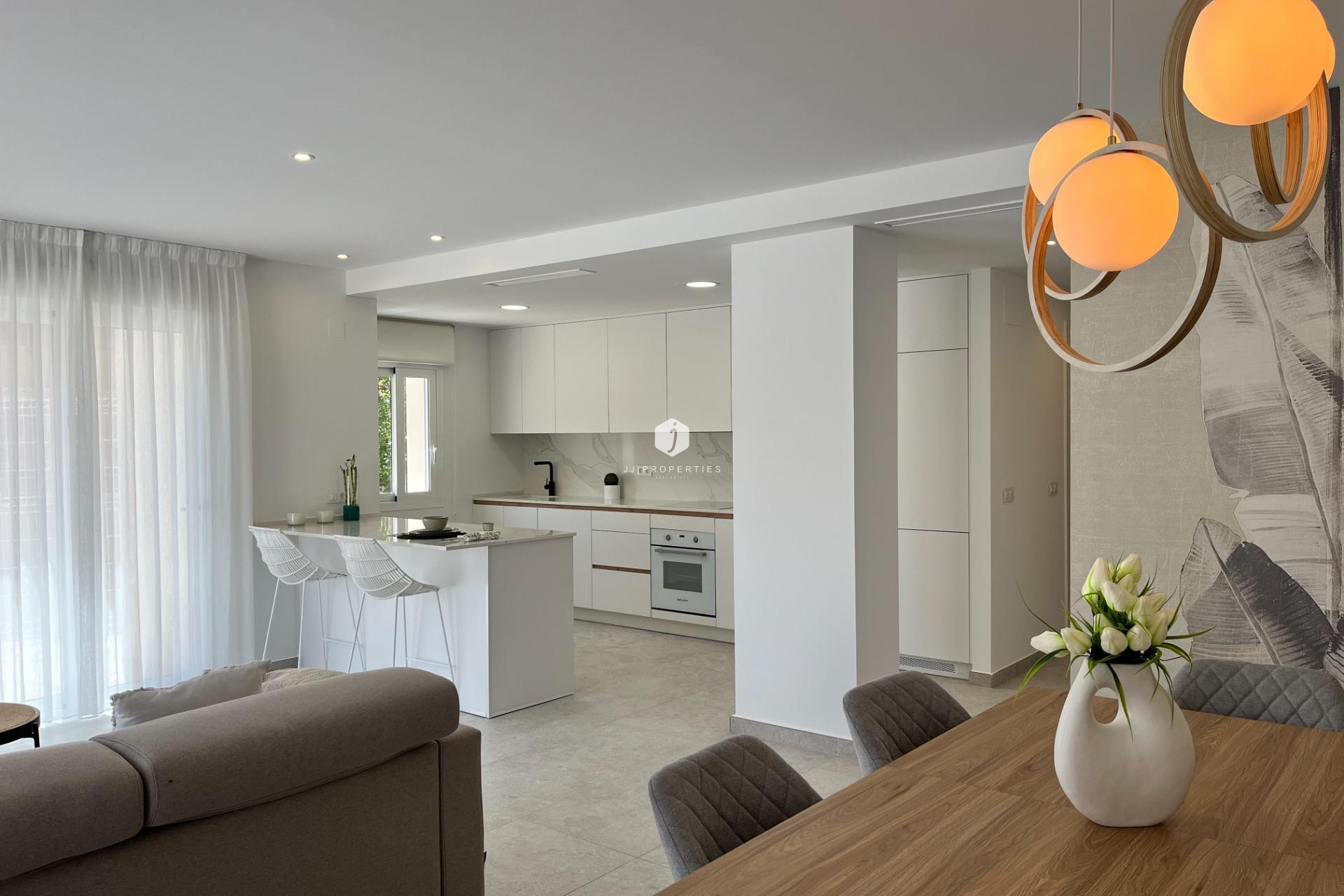 Aus zweiter Hand - Wohnung -
Torrevieja - aguas nuevas