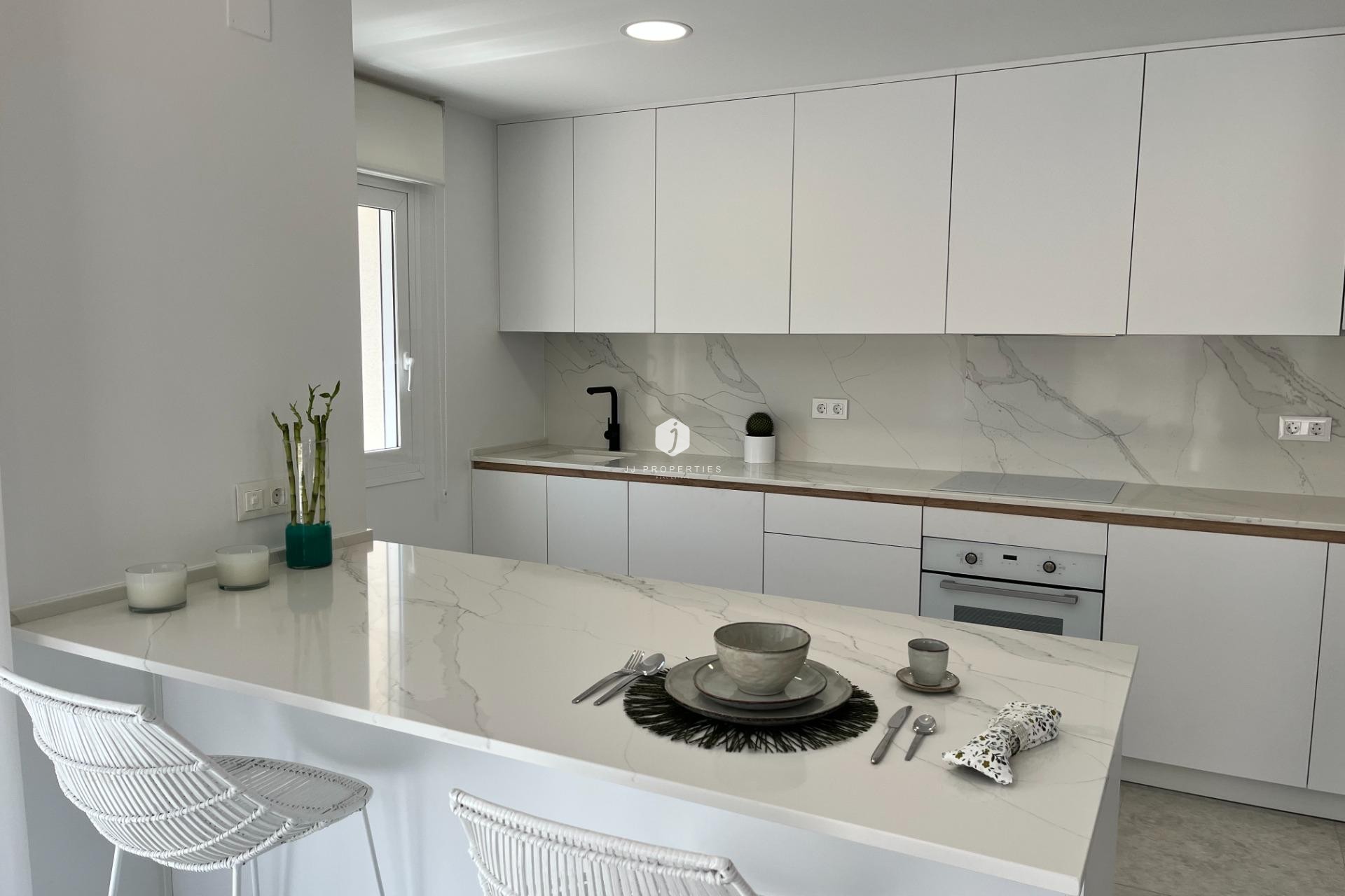 Aus zweiter Hand - Wohnung -
Torrevieja - aguas nuevas