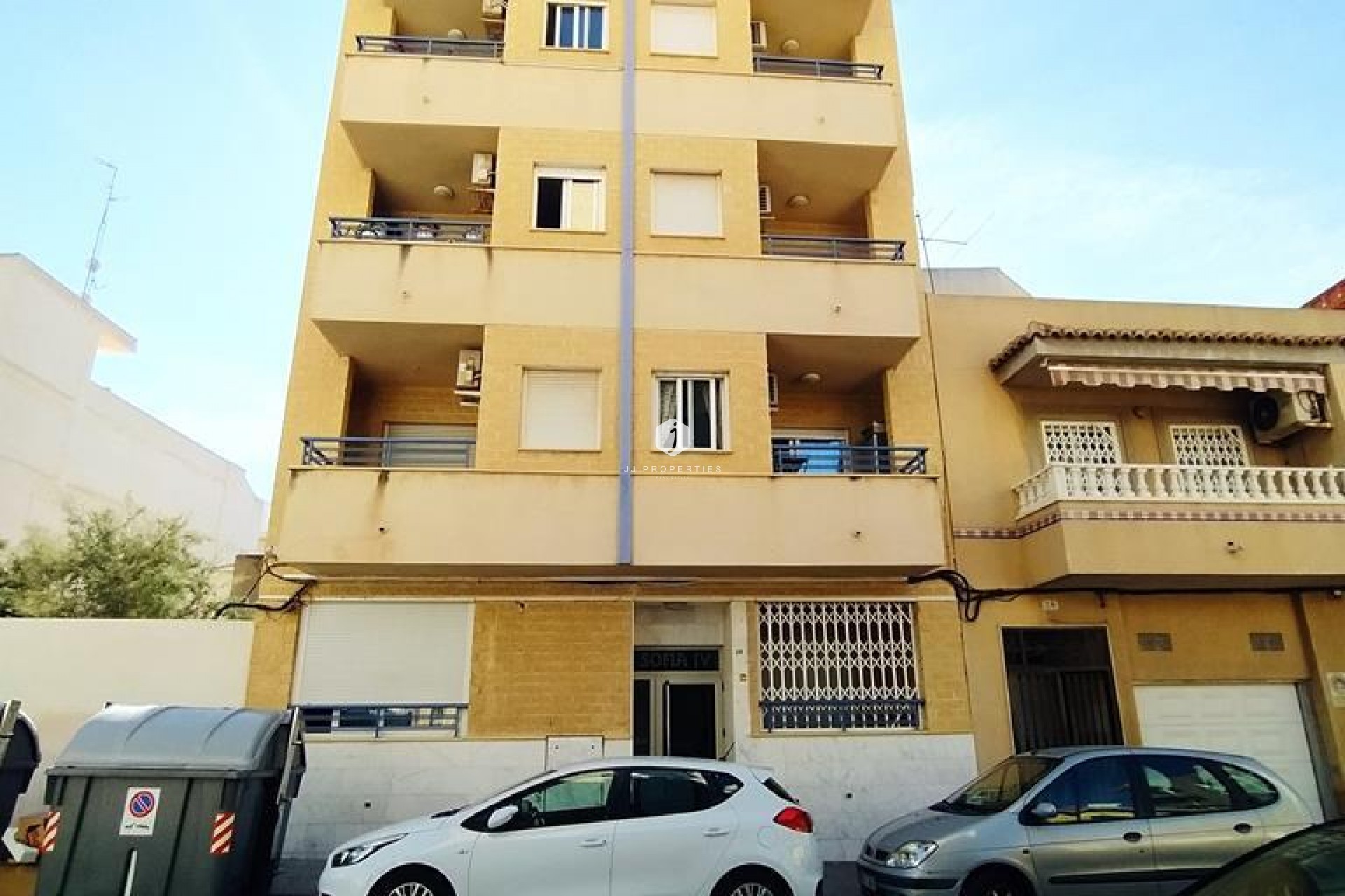 Aus zweiter Hand - Wohnung -
Torrevieja - CENTRO CASCO URBANO