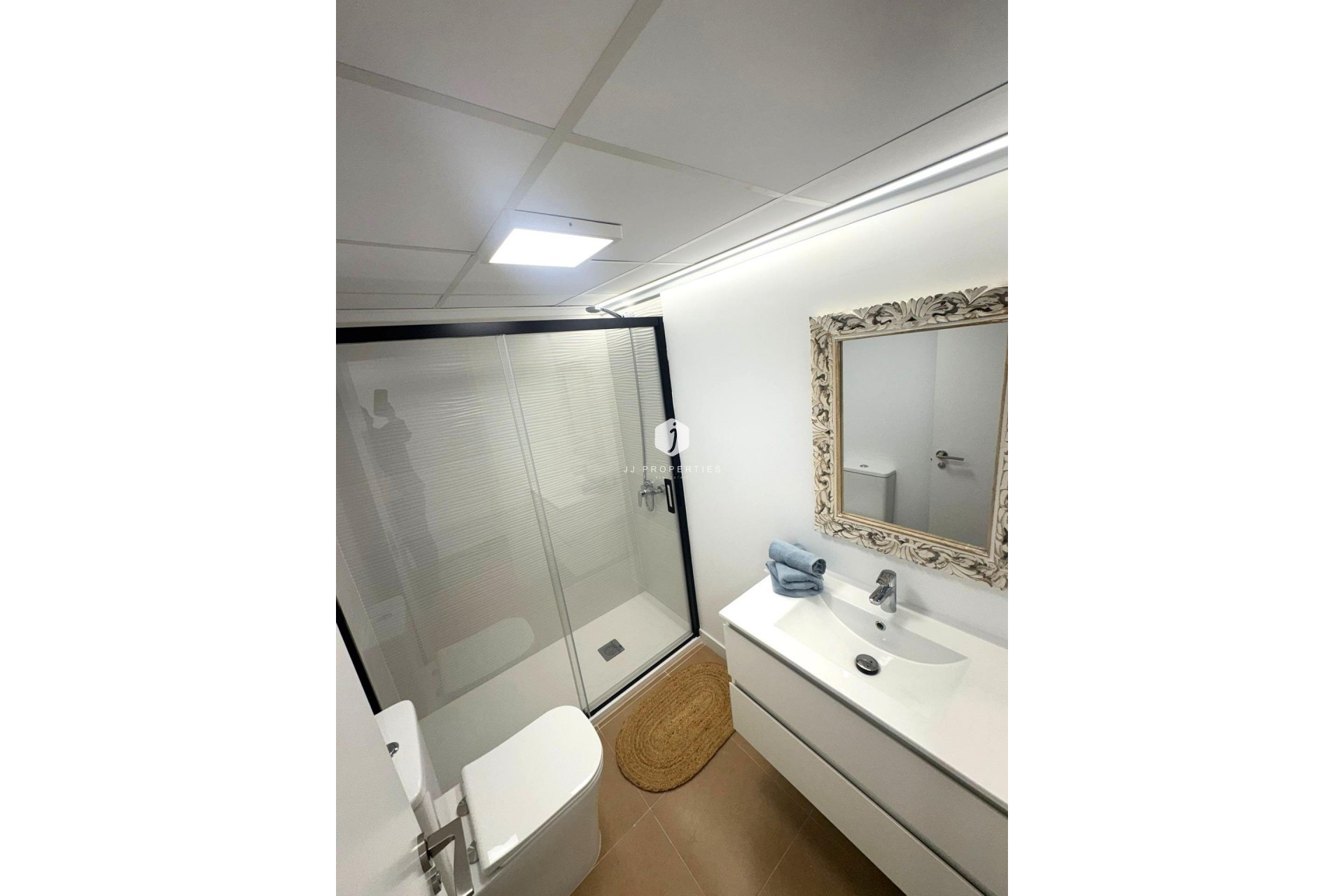 Aus zweiter Hand - Wohnung -
Torrevieja - Centro - Muelle Pesquero