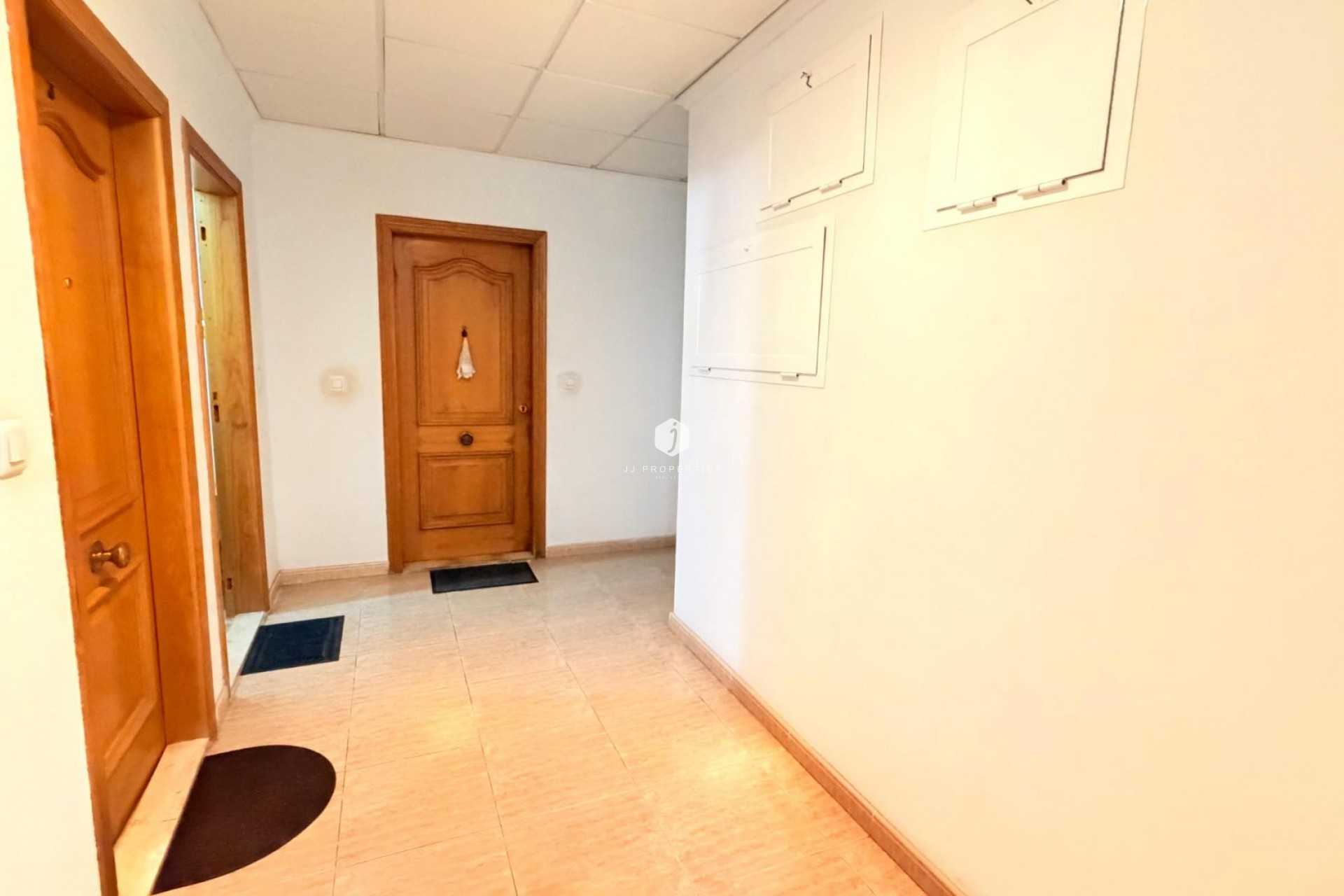Aus zweiter Hand - Wohnung -
Torrevieja - Centro - Muelle Pesquero