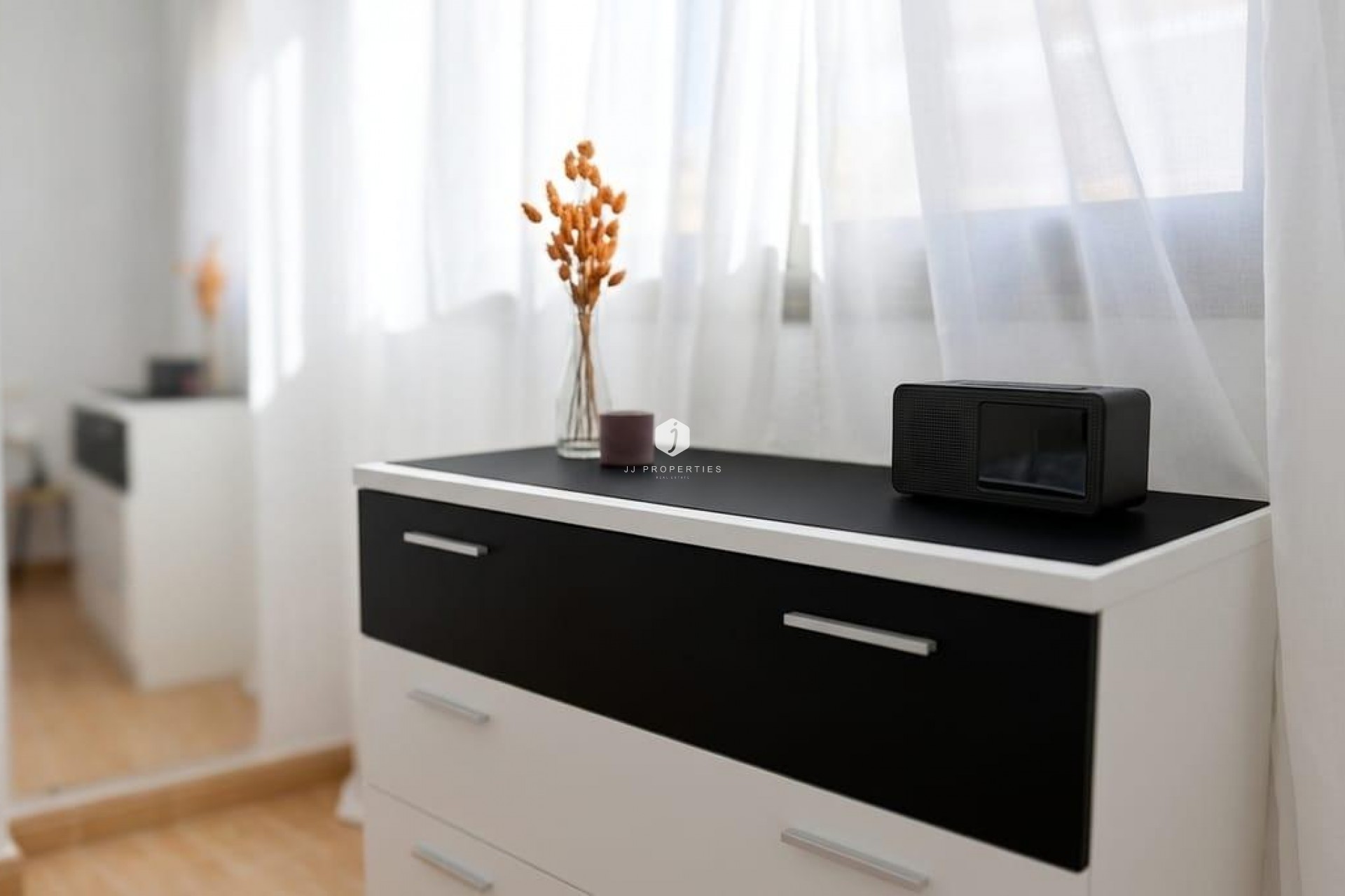 Aus zweiter Hand - Wohnung -
Torrevieja - Centro - Muelle Pesquero