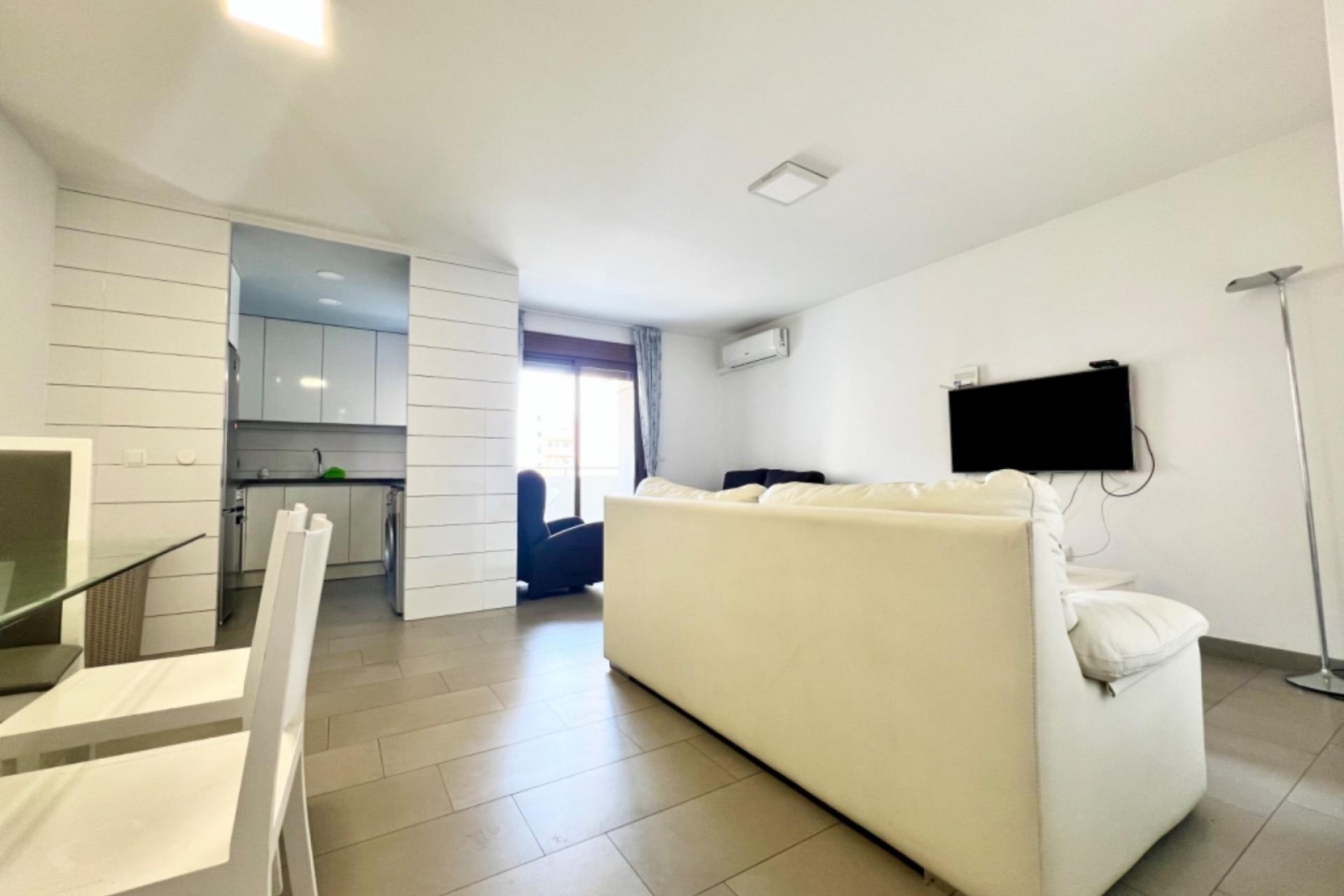 Aus zweiter Hand - Wohnung -
Torrevieja - Centro