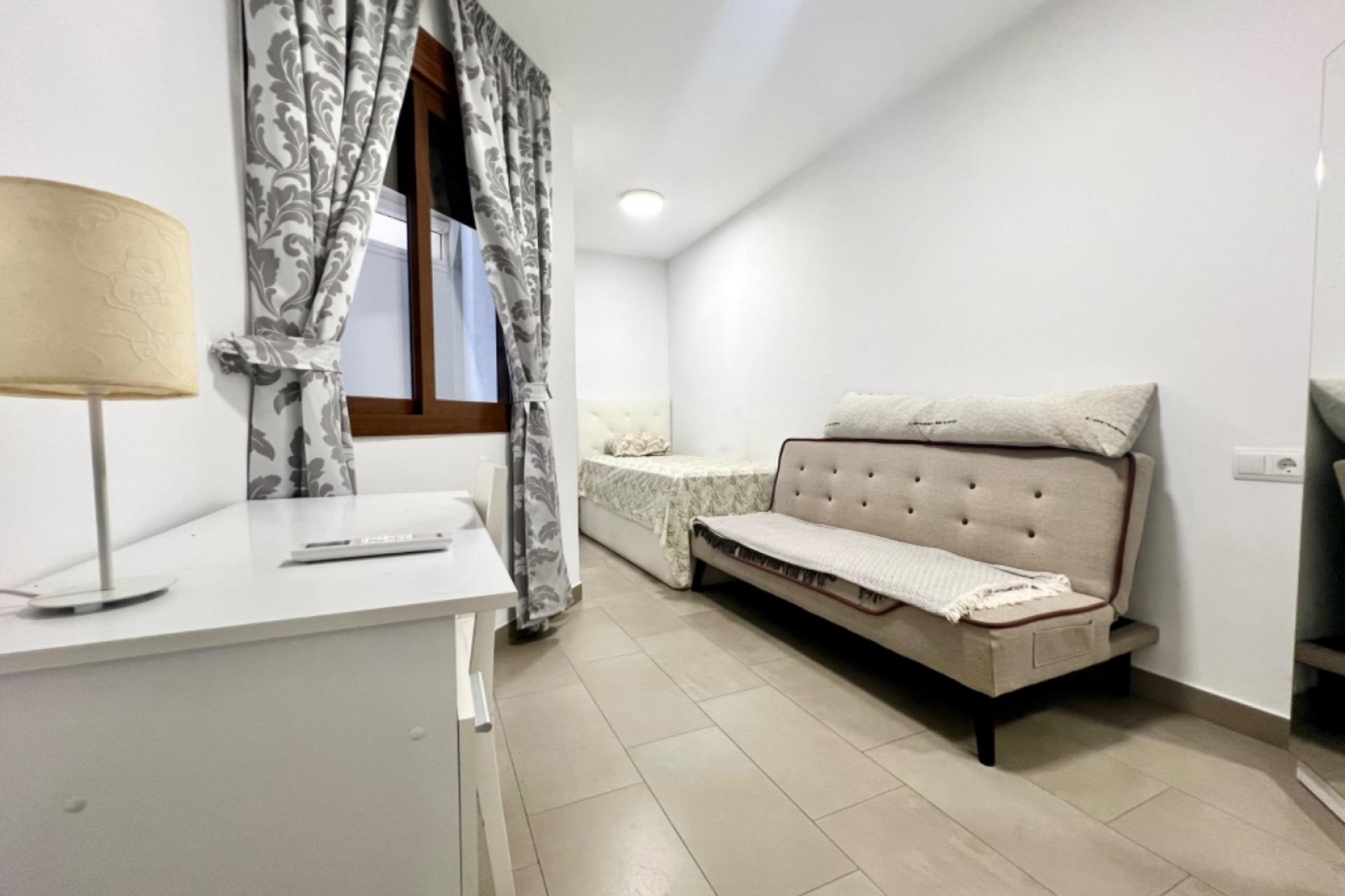 Aus zweiter Hand - Wohnung -
Torrevieja - Centro