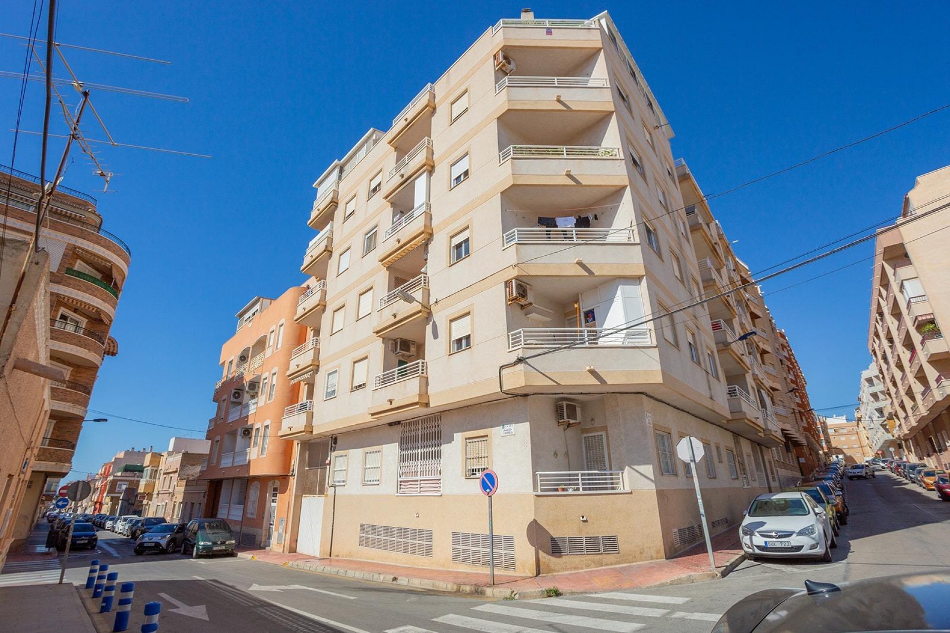 Aus zweiter Hand - Wohnung -
Torrevieja - Centro