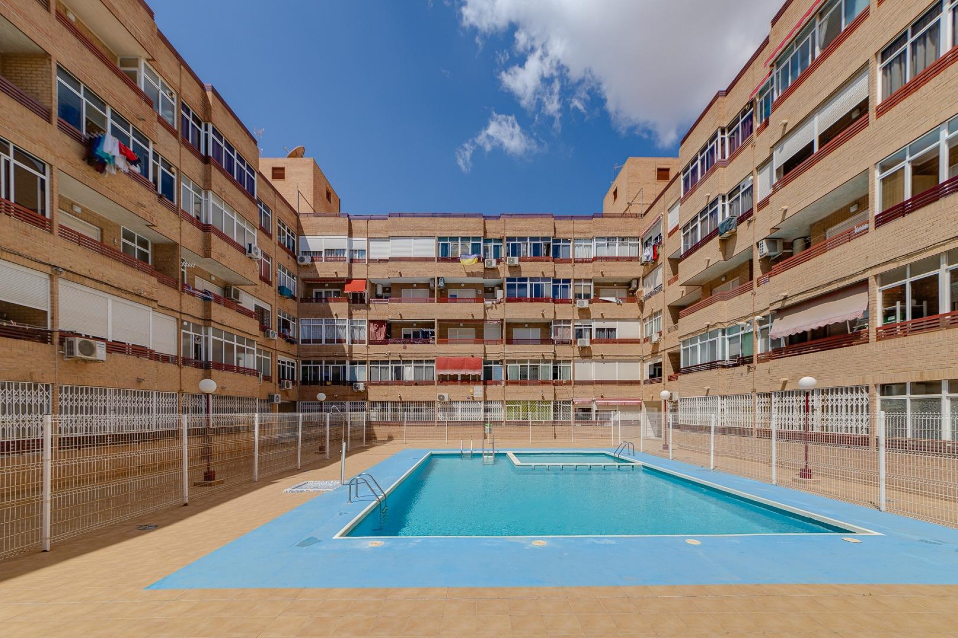 Aus zweiter Hand - Wohnung -
Torrevieja - Centro