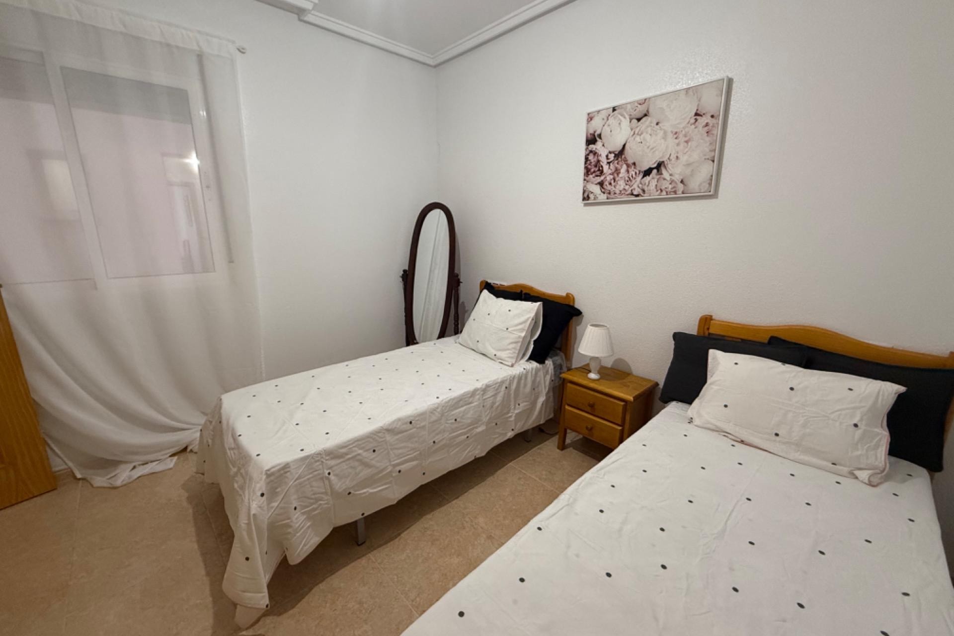 Aus zweiter Hand - Wohnung -
Torrevieja - Centro