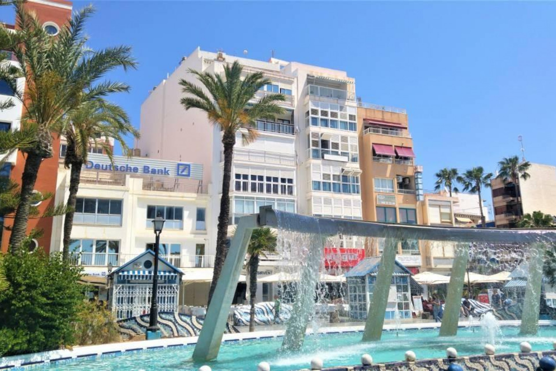 Aus zweiter Hand - Wohnung -
Torrevieja - Centro