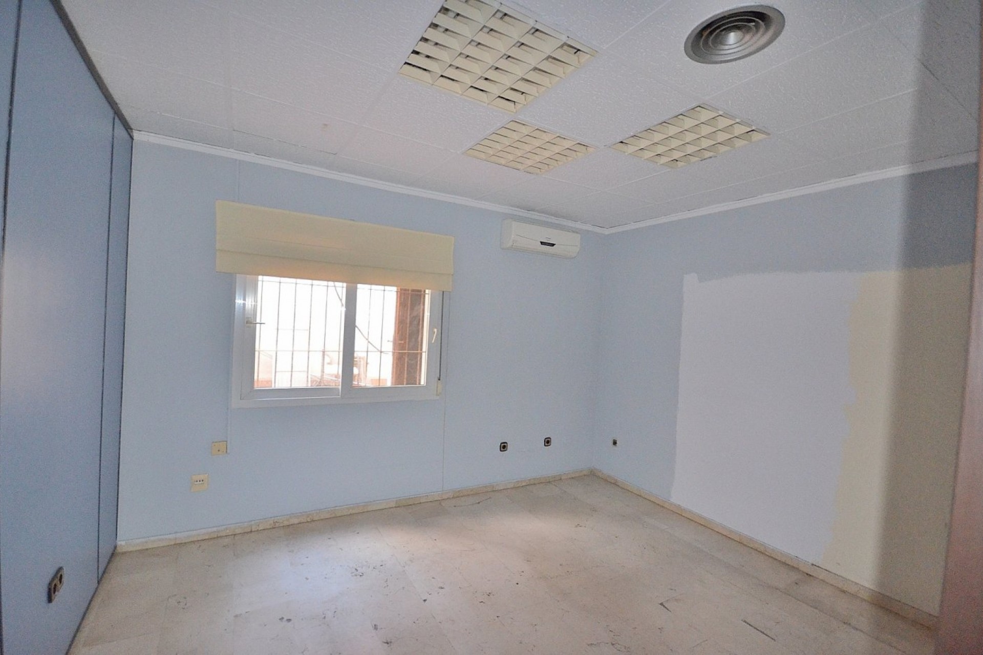 Aus zweiter Hand - Wohnung -
Torrevieja - Centro