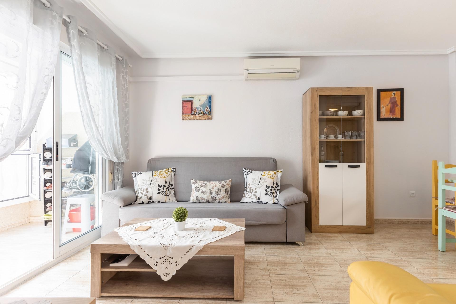 Aus zweiter Hand - Wohnung -
Torrevieja - Centro