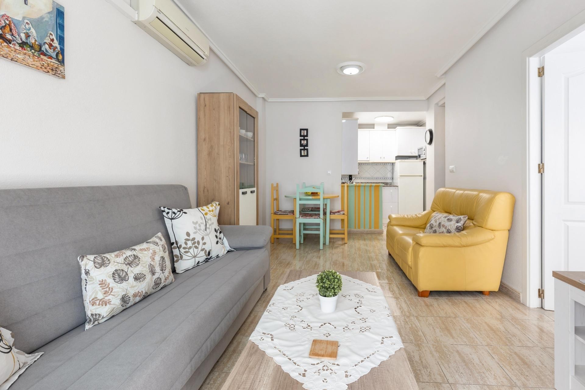 Aus zweiter Hand - Wohnung -
Torrevieja - Centro