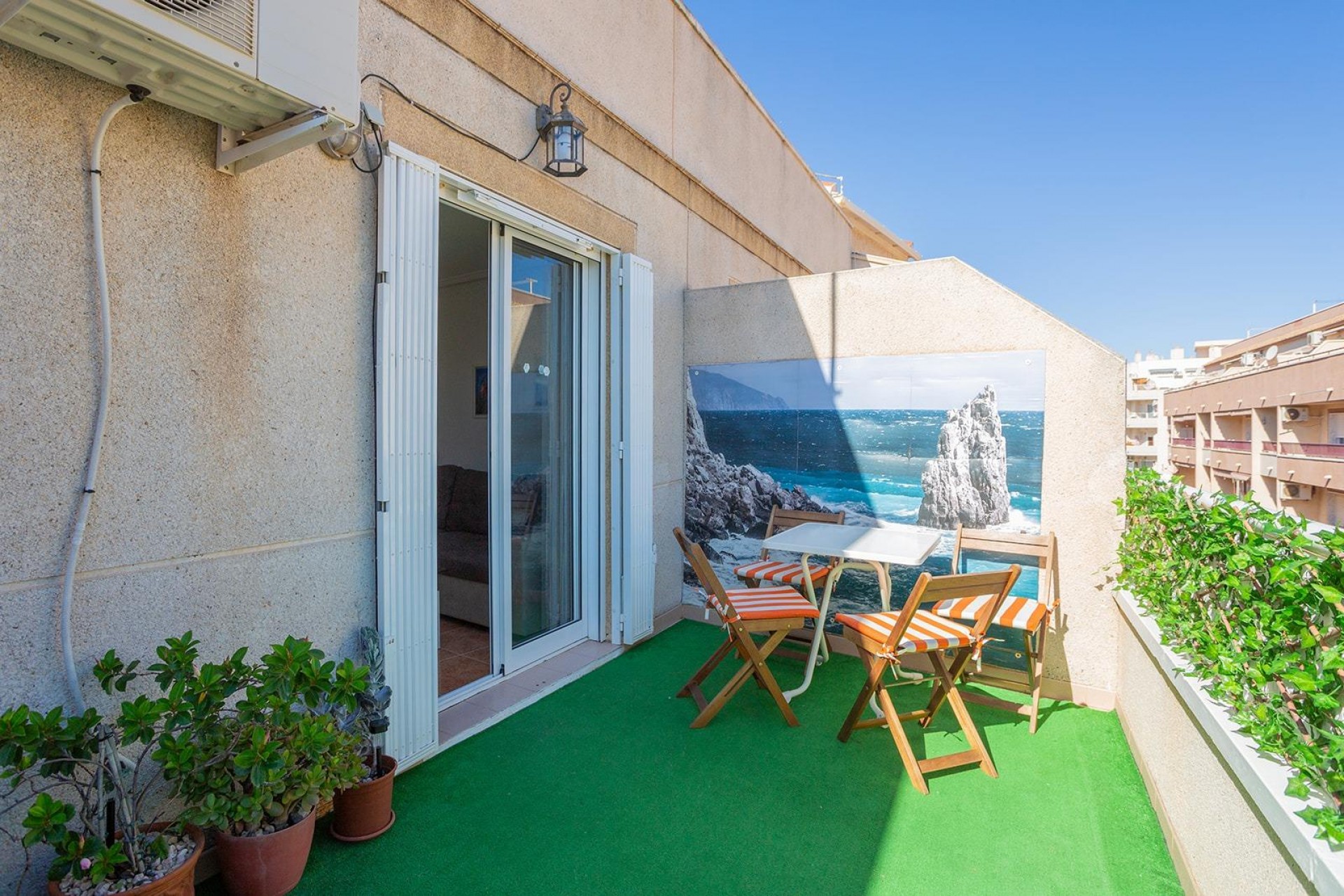 Aus zweiter Hand - Wohnung -
Torrevieja - Centro