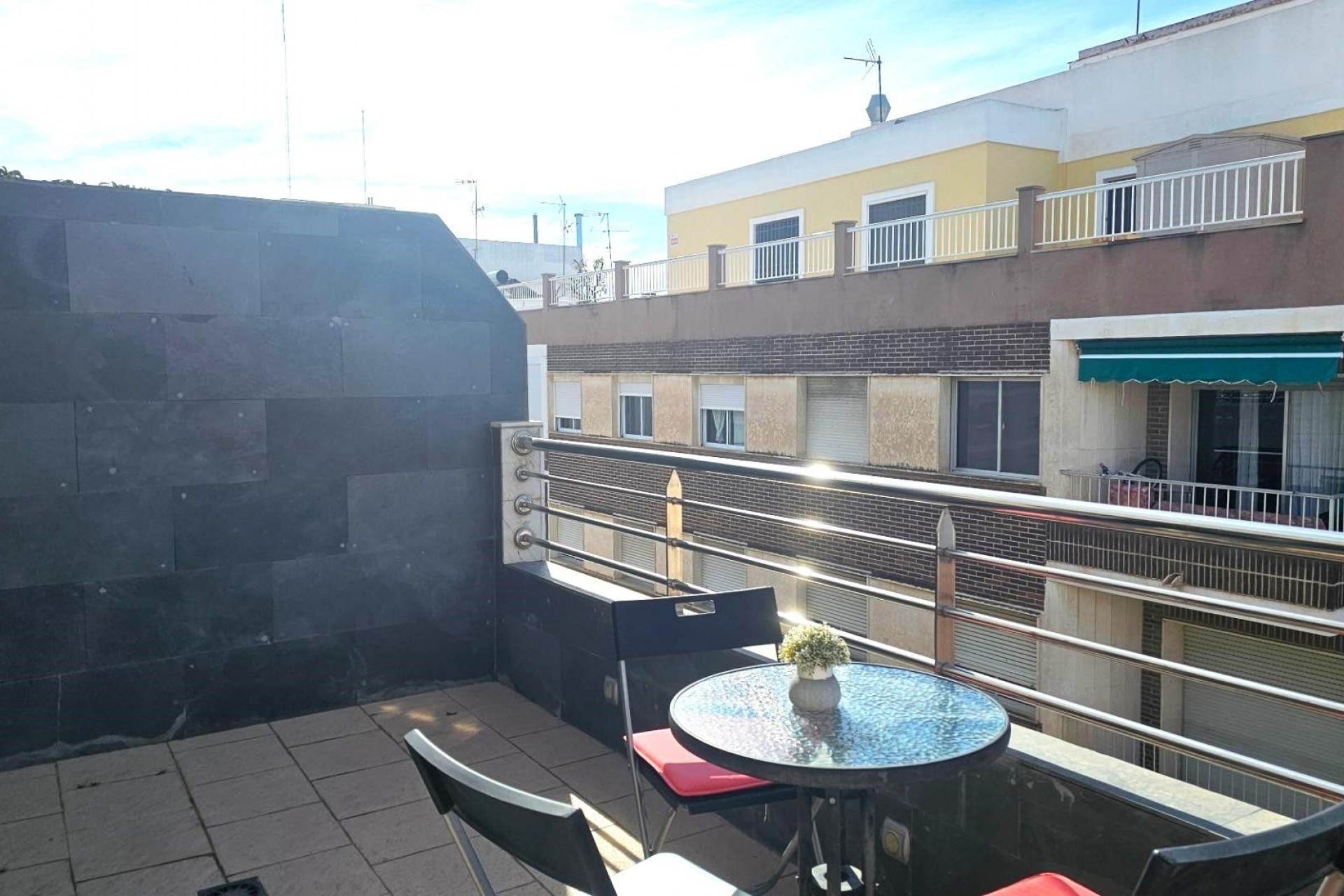 Aus zweiter Hand - Wohnung -
Torrevieja - Centro