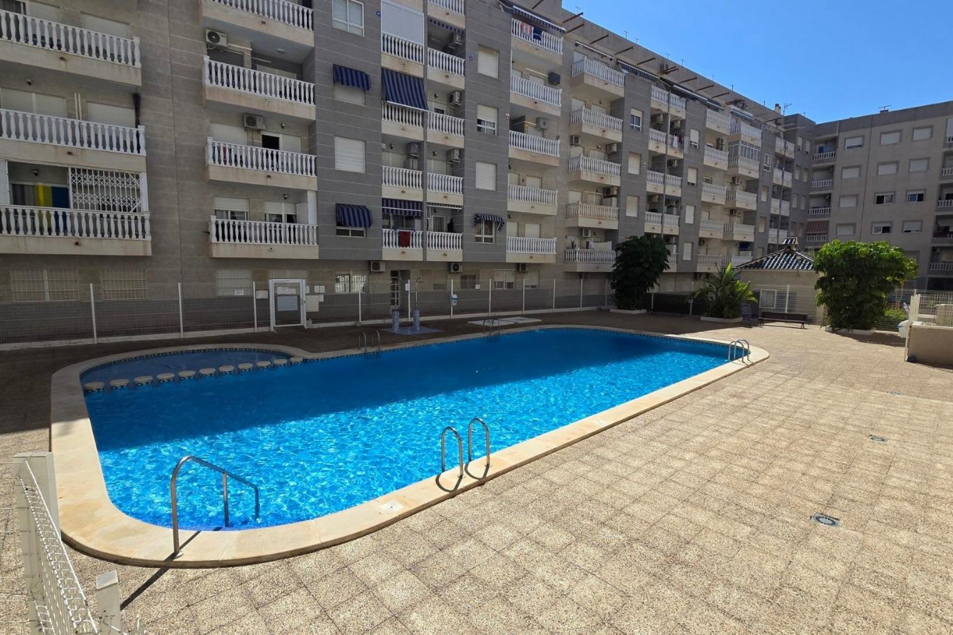 Aus zweiter Hand - Wohnung -
Torrevieja - Centro