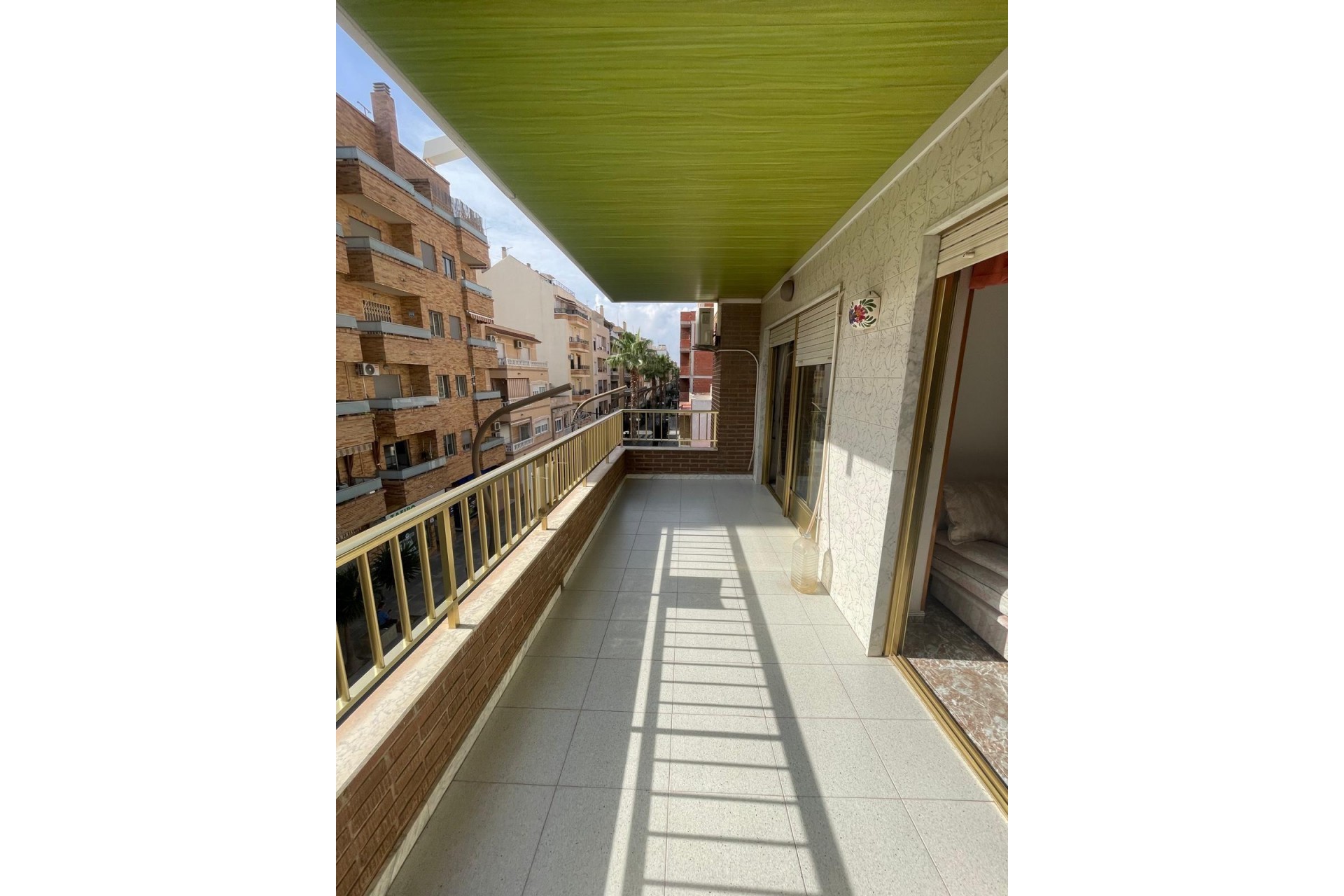 Aus zweiter Hand - Wohnung -
Torrevieja - Centro