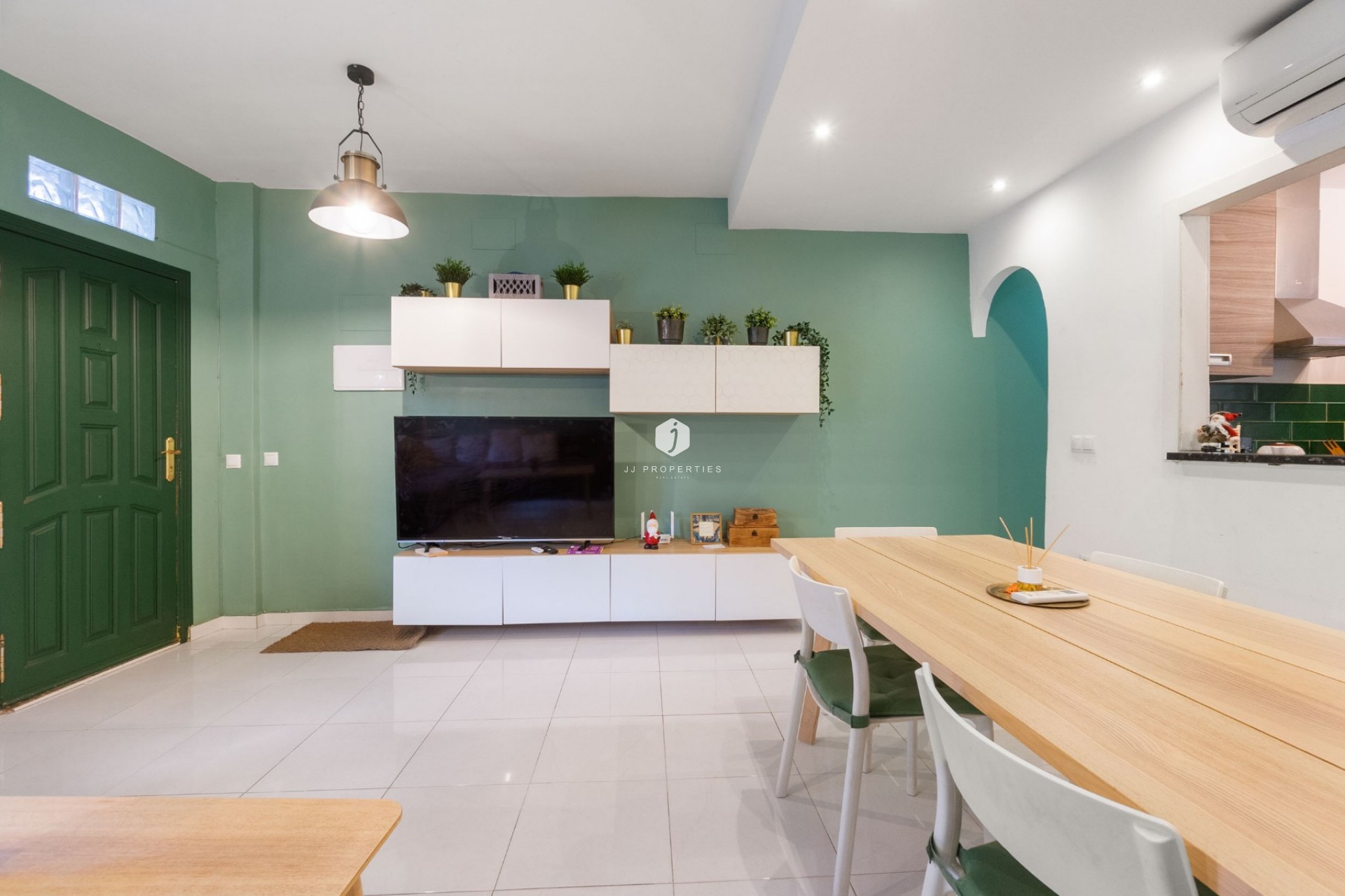 Aus zweiter Hand - Wohnung -
Torrevieja - Centro