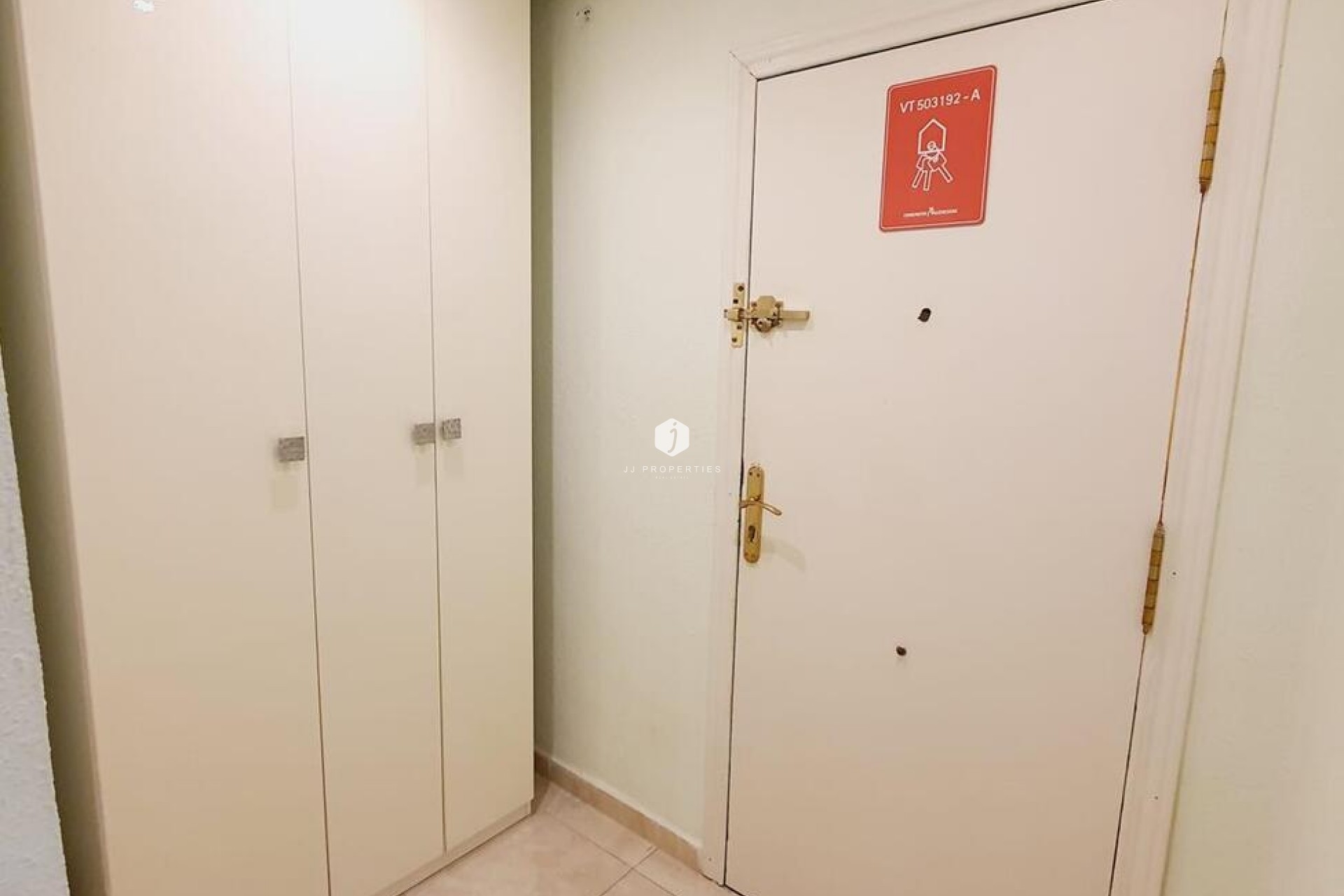 Aus zweiter Hand - Wohnung -
Torrevieja - Centro