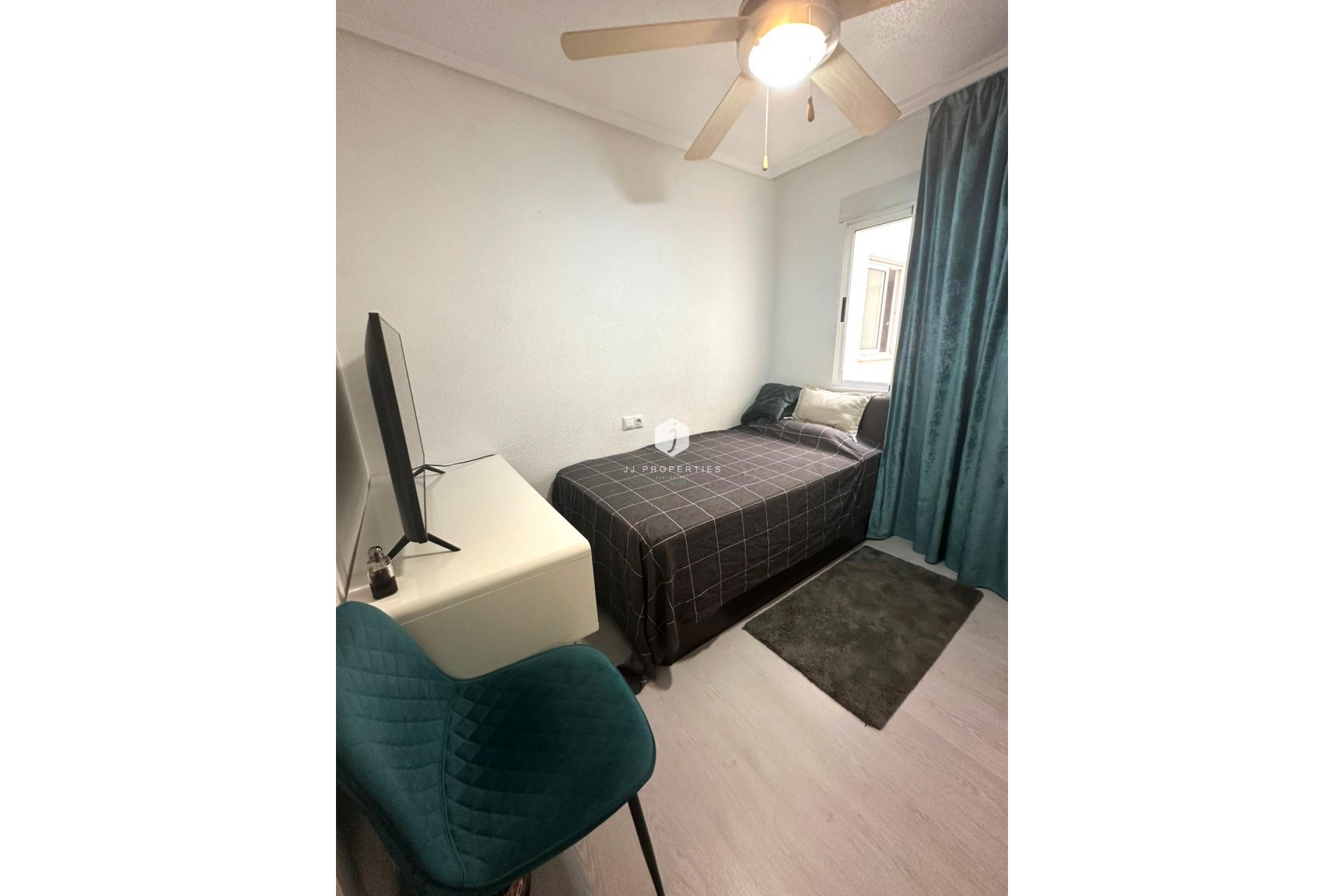 Aus zweiter Hand - Wohnung -
Torrevieja - Centro